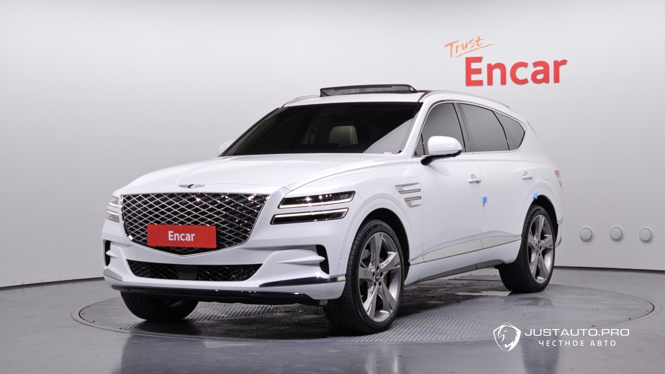 Автомобиль Genesis GV80