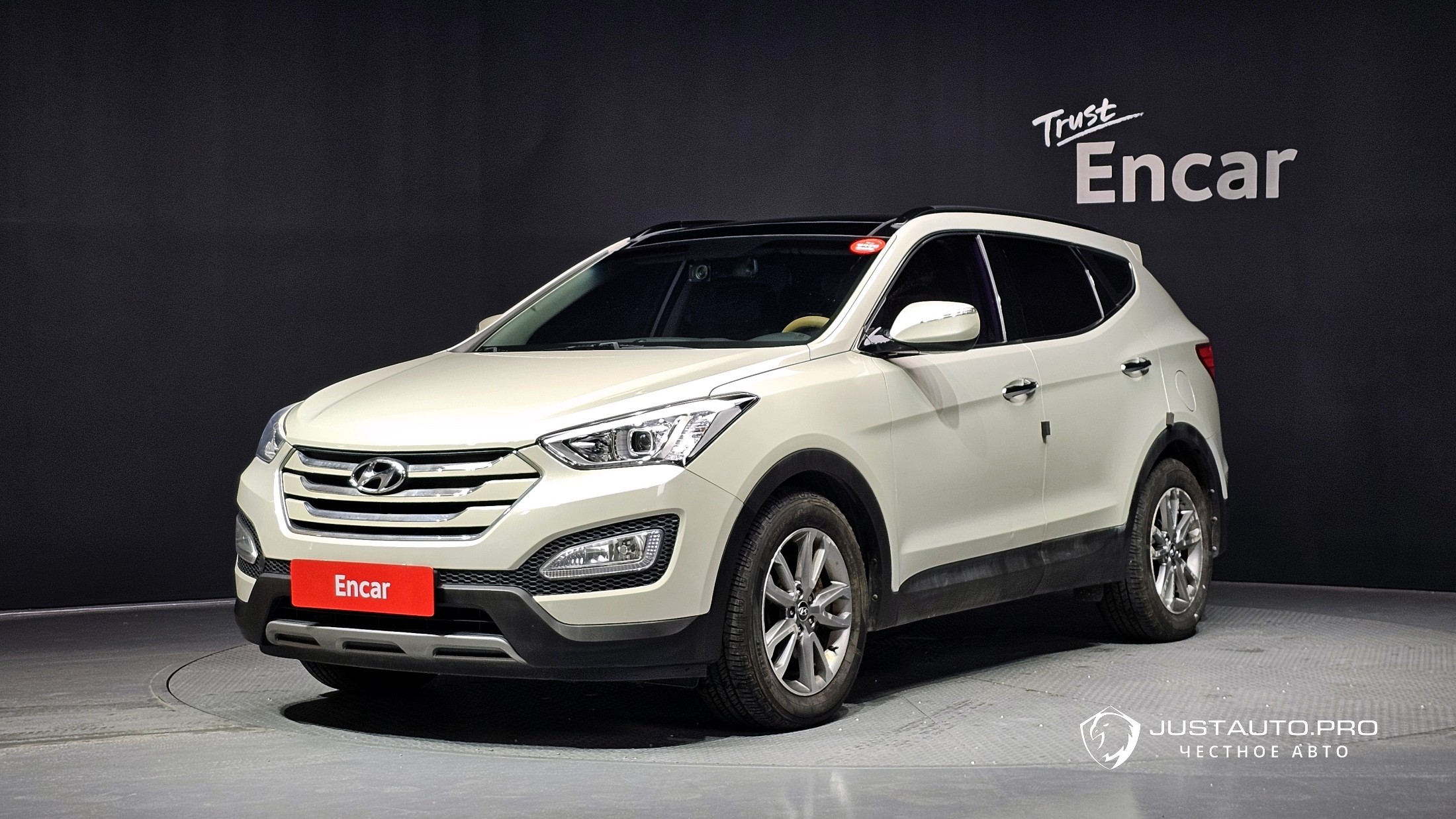 Автомобиль Hyundai Santafe