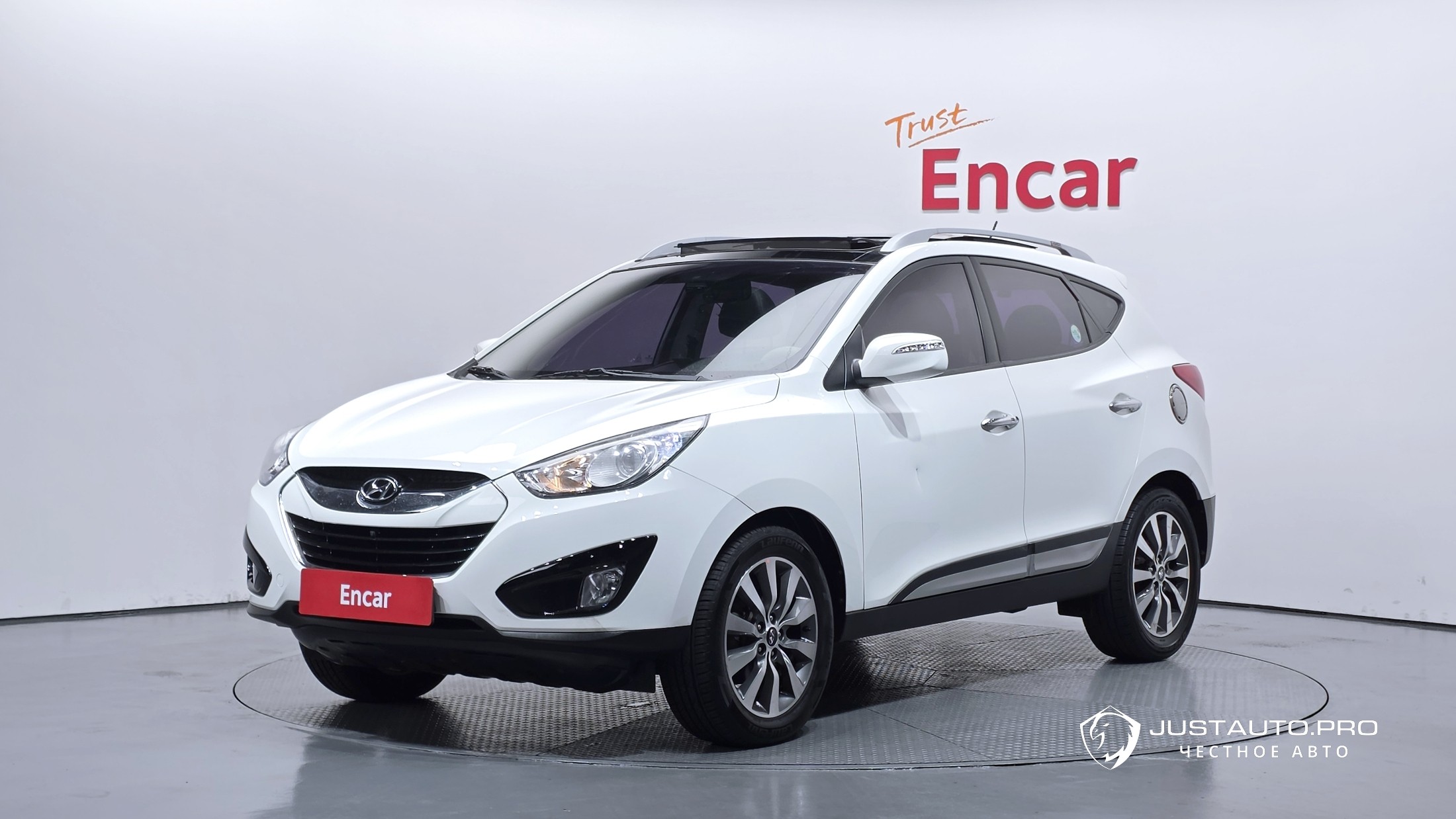 Автомобиль Hyundai Tucson