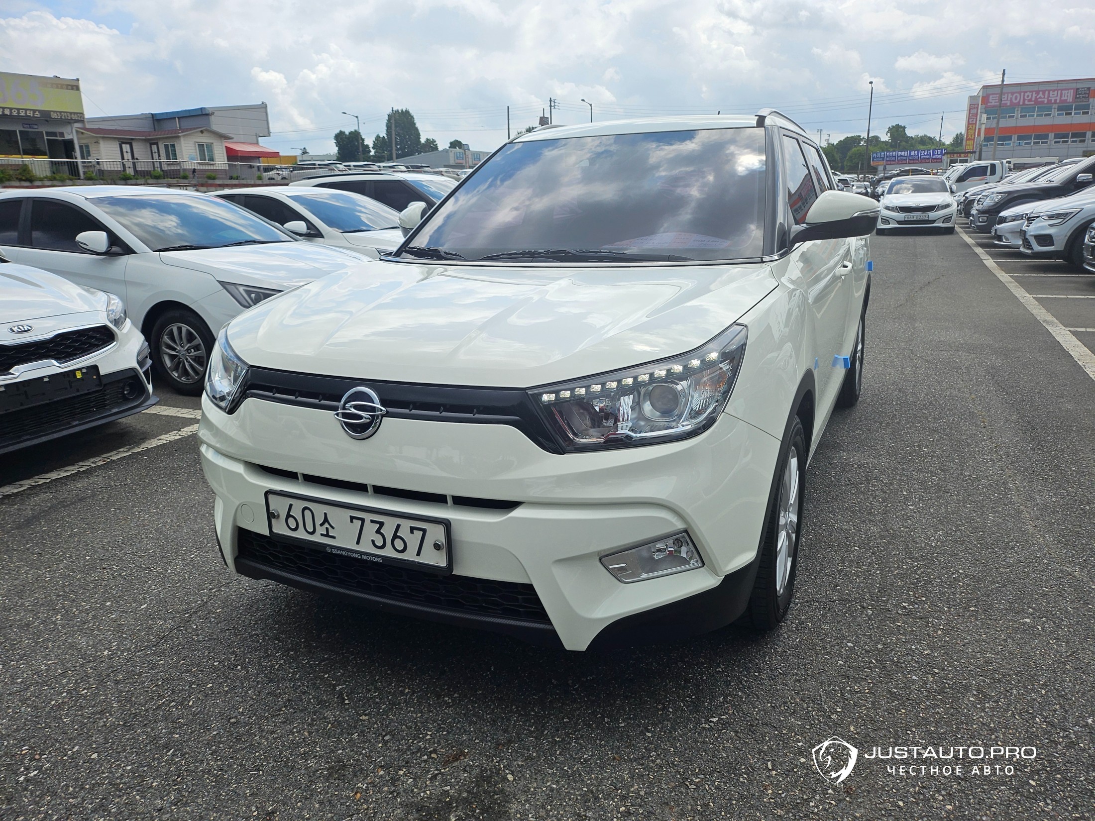 Автомобиль KG_Mobility_Ssangyong TIBOLI