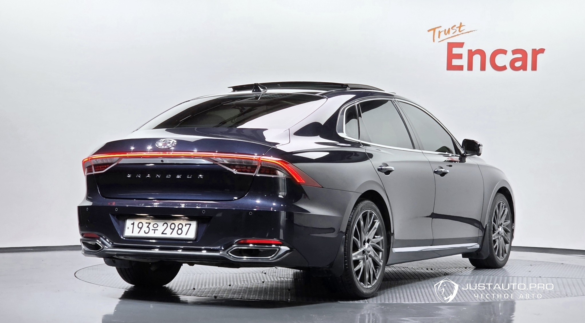Автомобиль Hyundai Grandeur