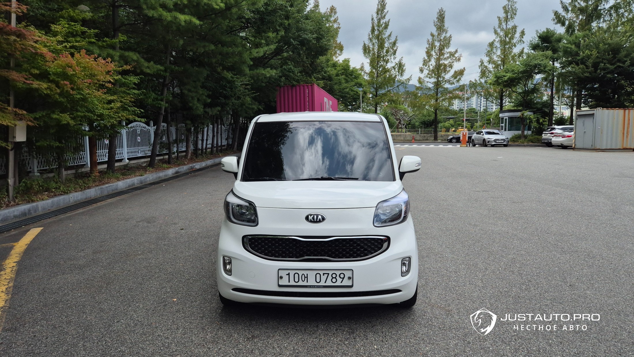 Автомобиль Kia RAY