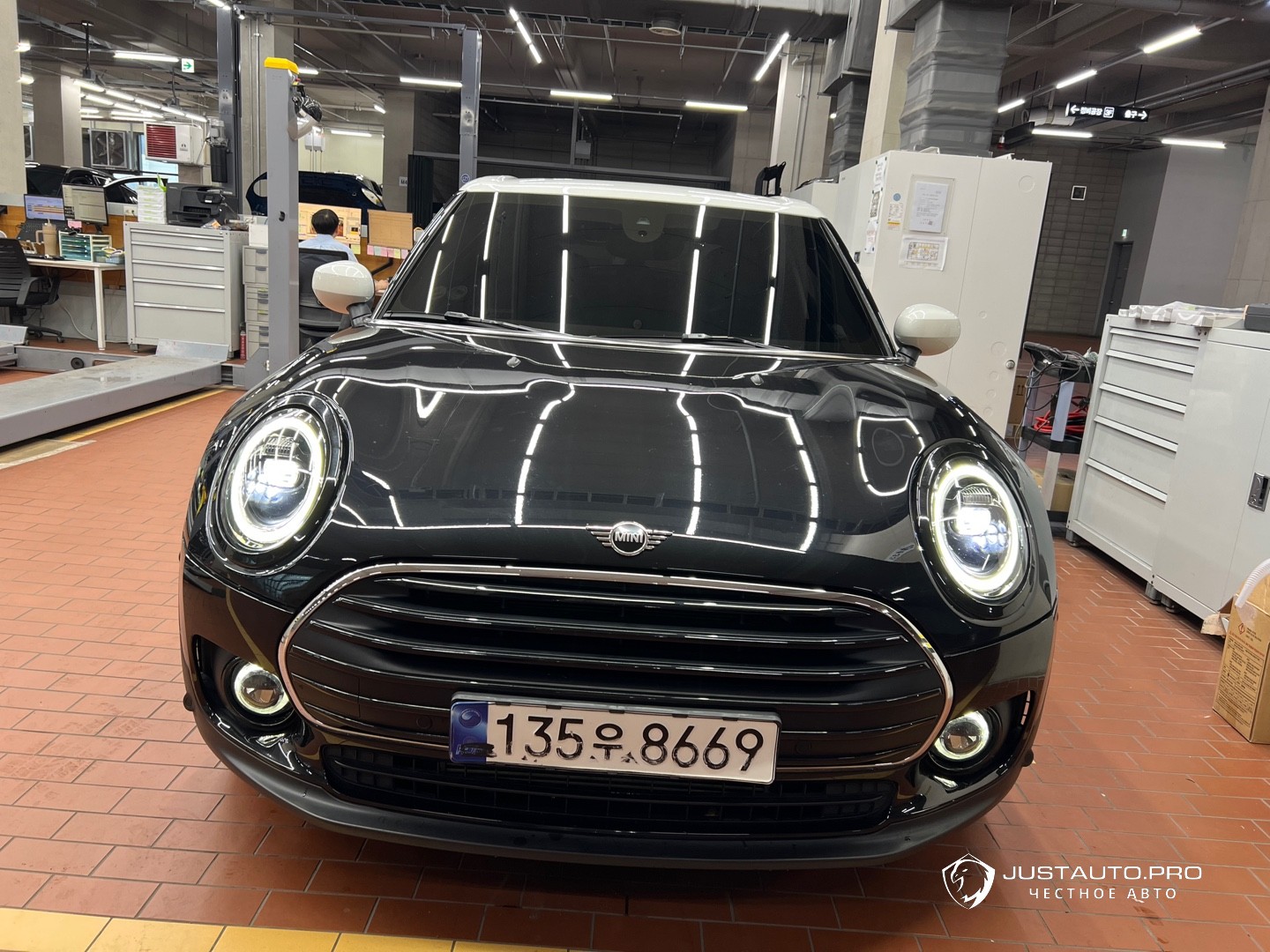 Автомобиль Mini Clubman