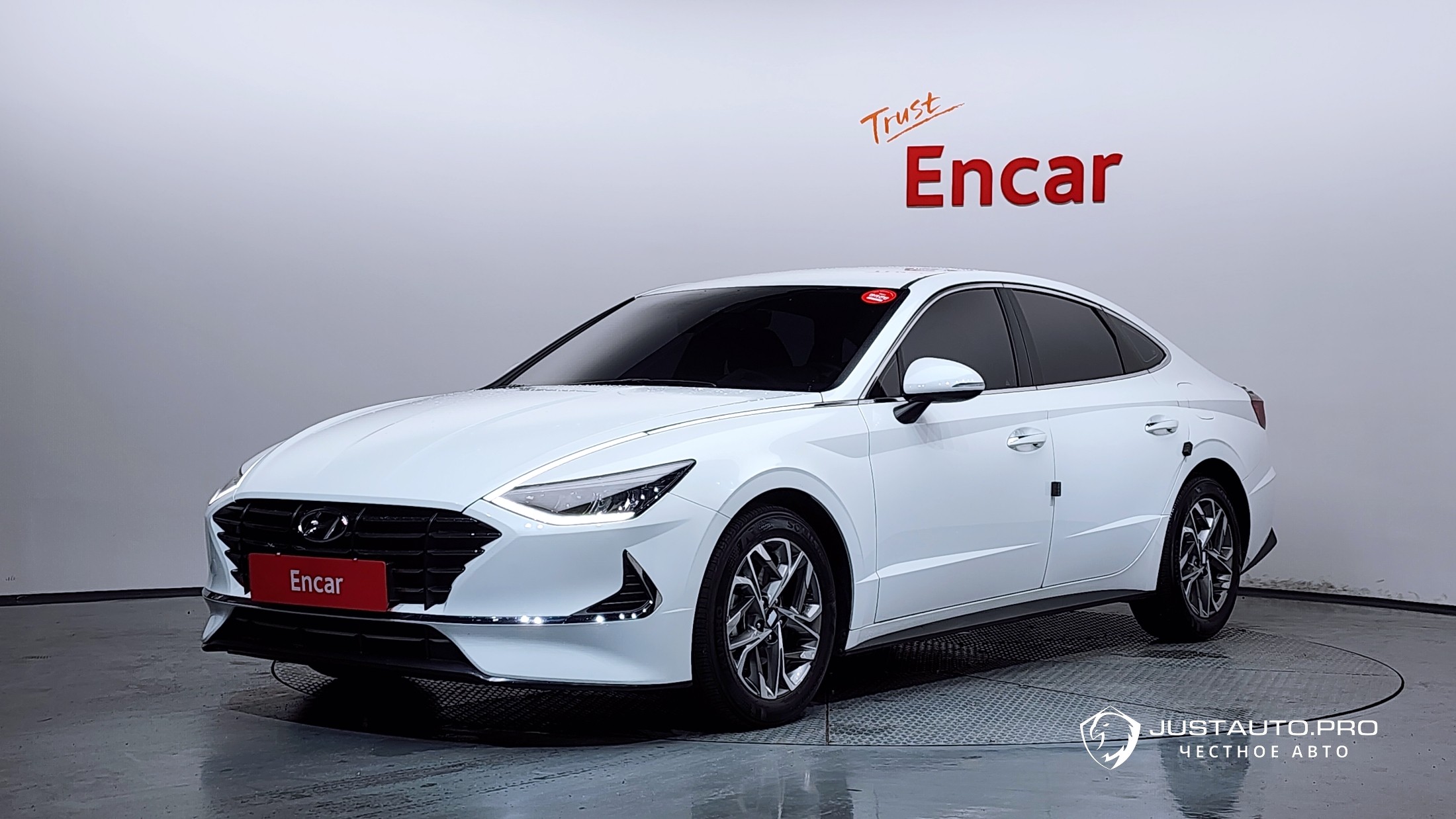 Автомобиль Hyundai Sonata