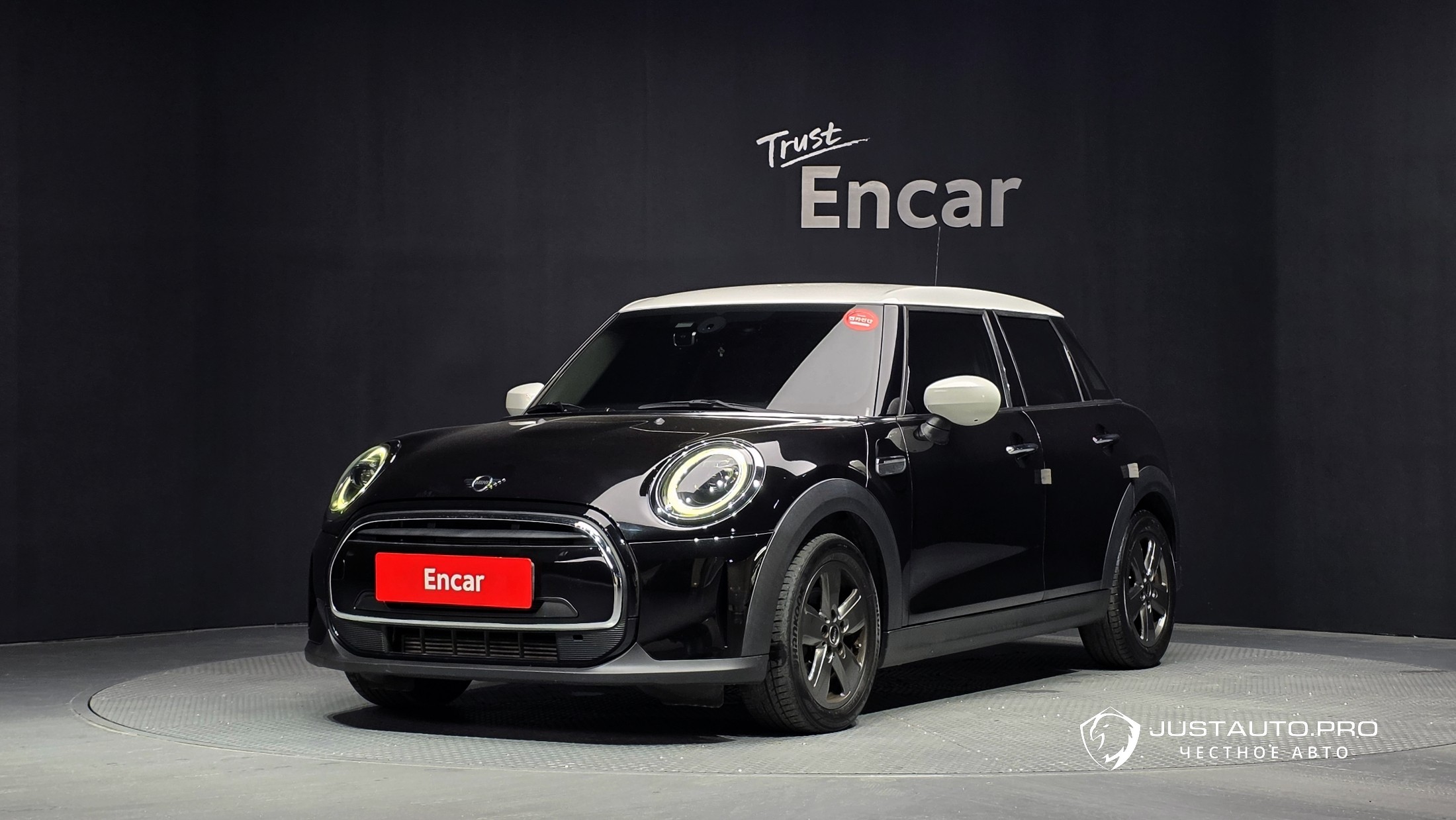 Автомобиль Mini Cooper