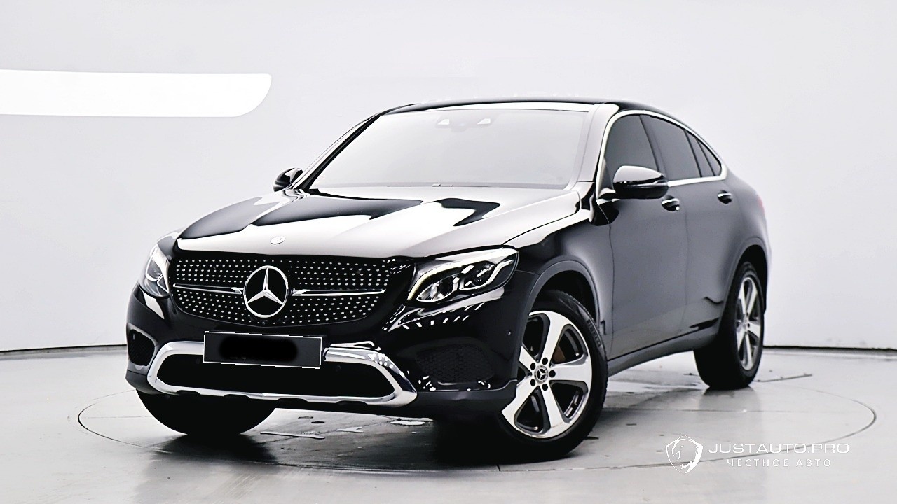 Автомобиль Mercedes-Benz GLC-Class