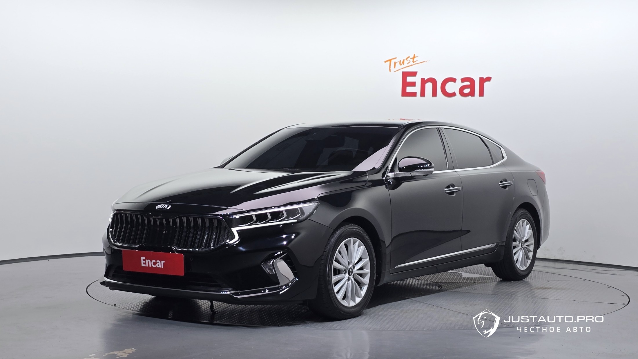 Автомобиль Kia K7