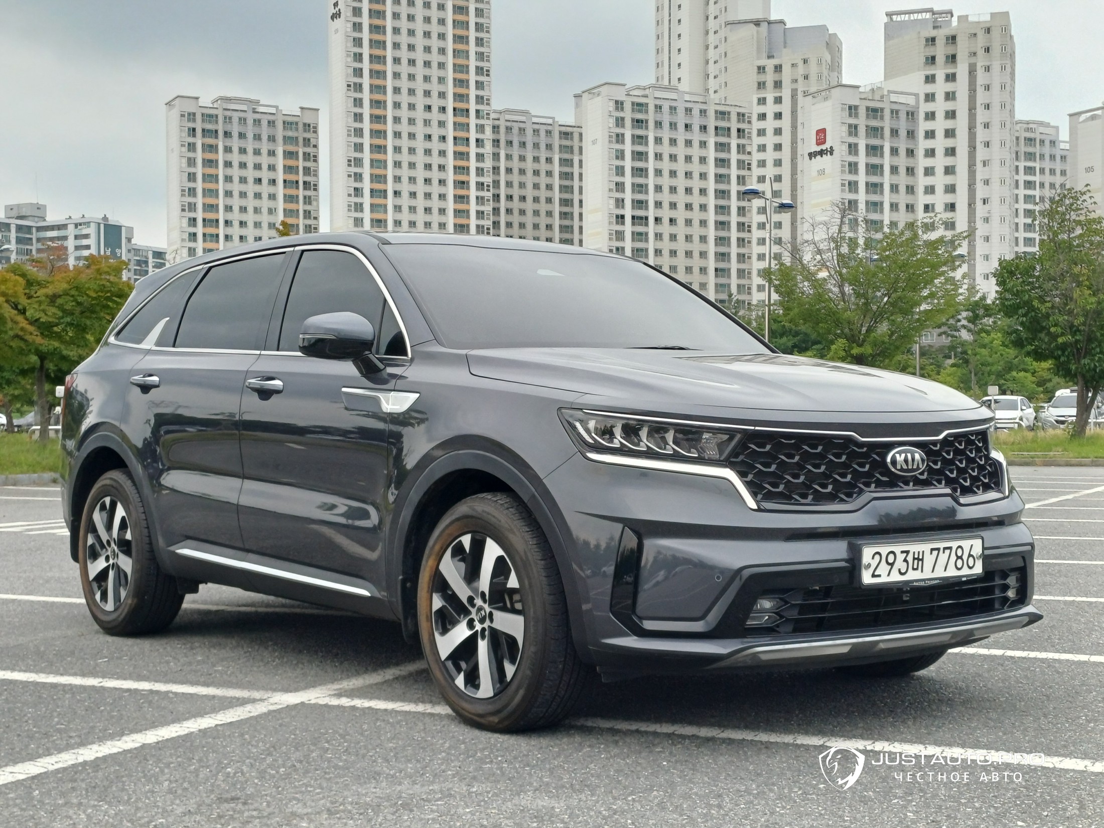 Автомобиль Kia Sorento