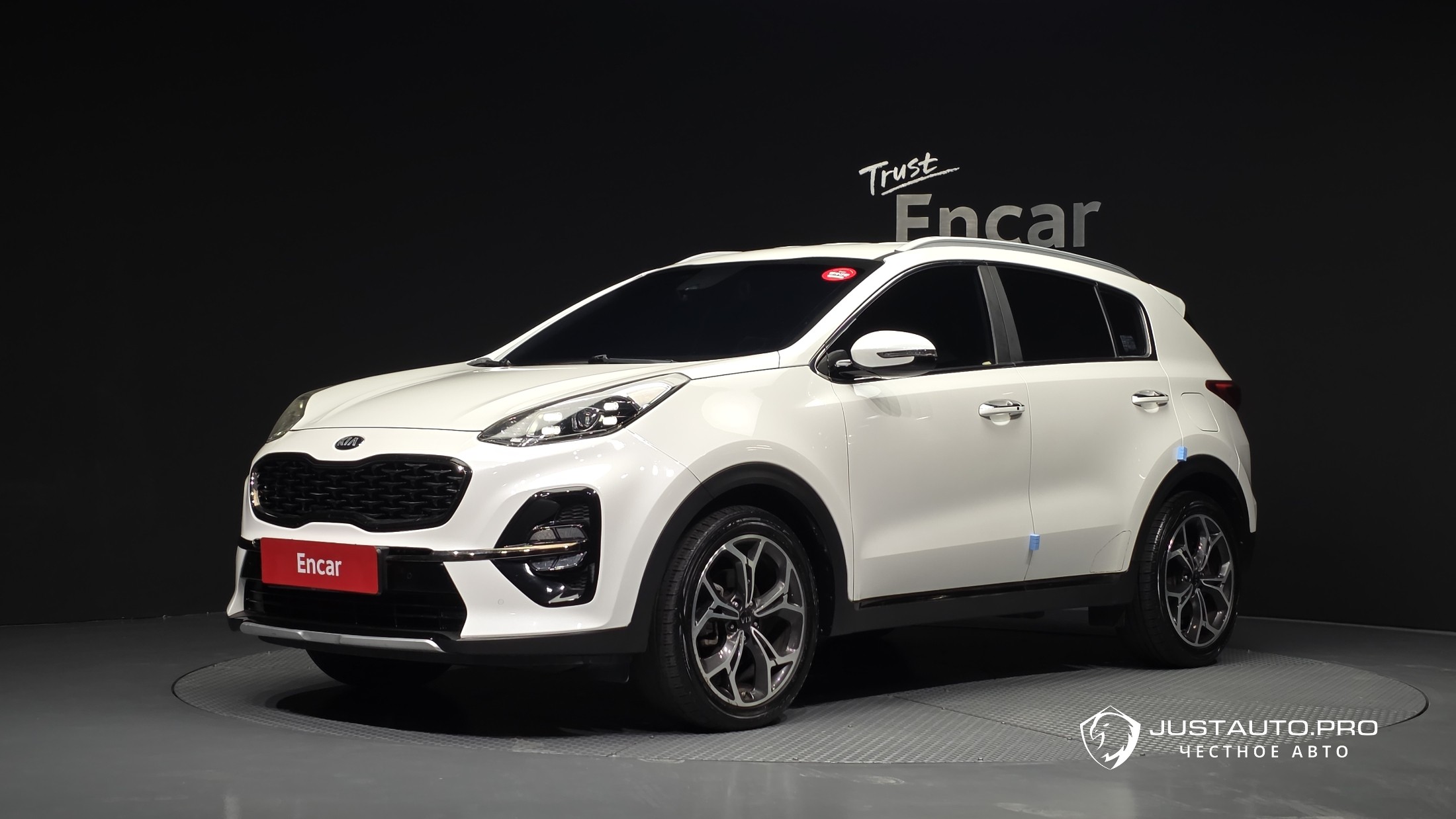 Автомобиль Kia Sportage