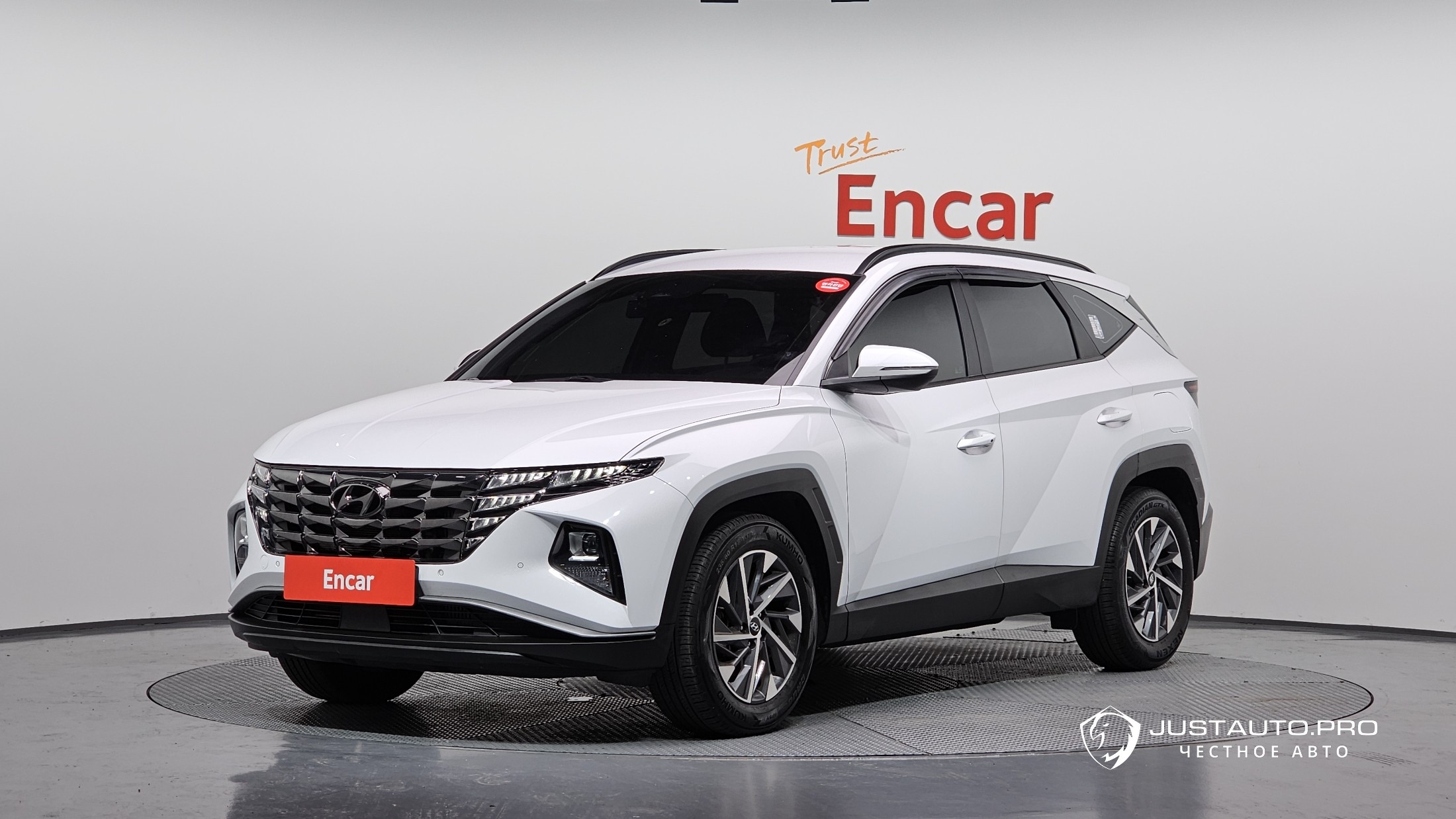 Автомобиль Hyundai Tucson