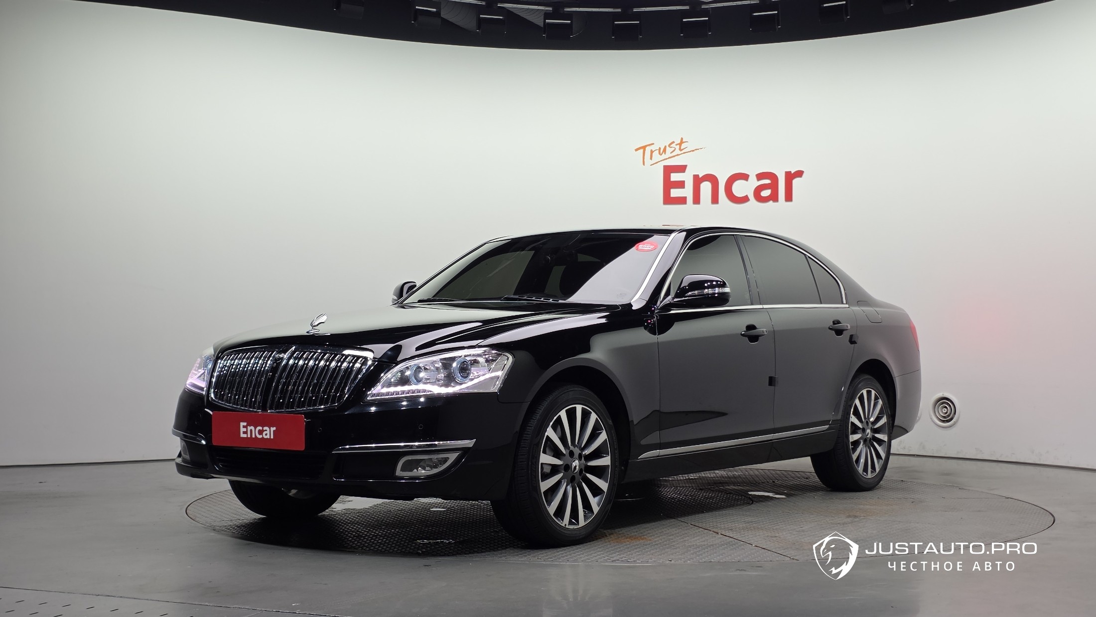 Автомобиль KG_Mobility_Ssangyong Chairman