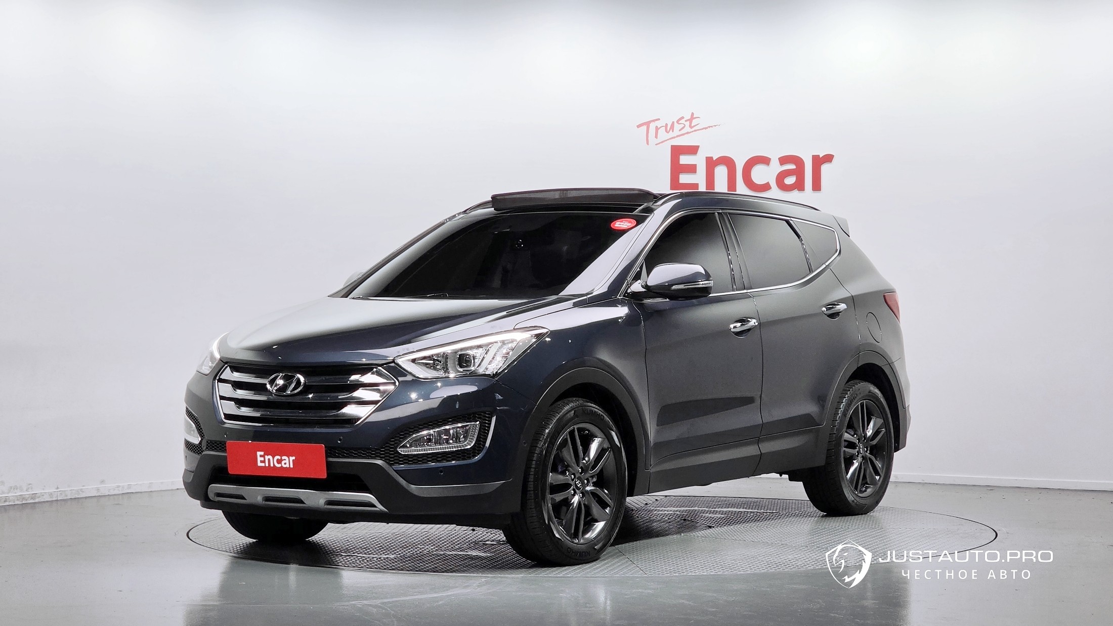 Автомобиль Hyundai Santafe