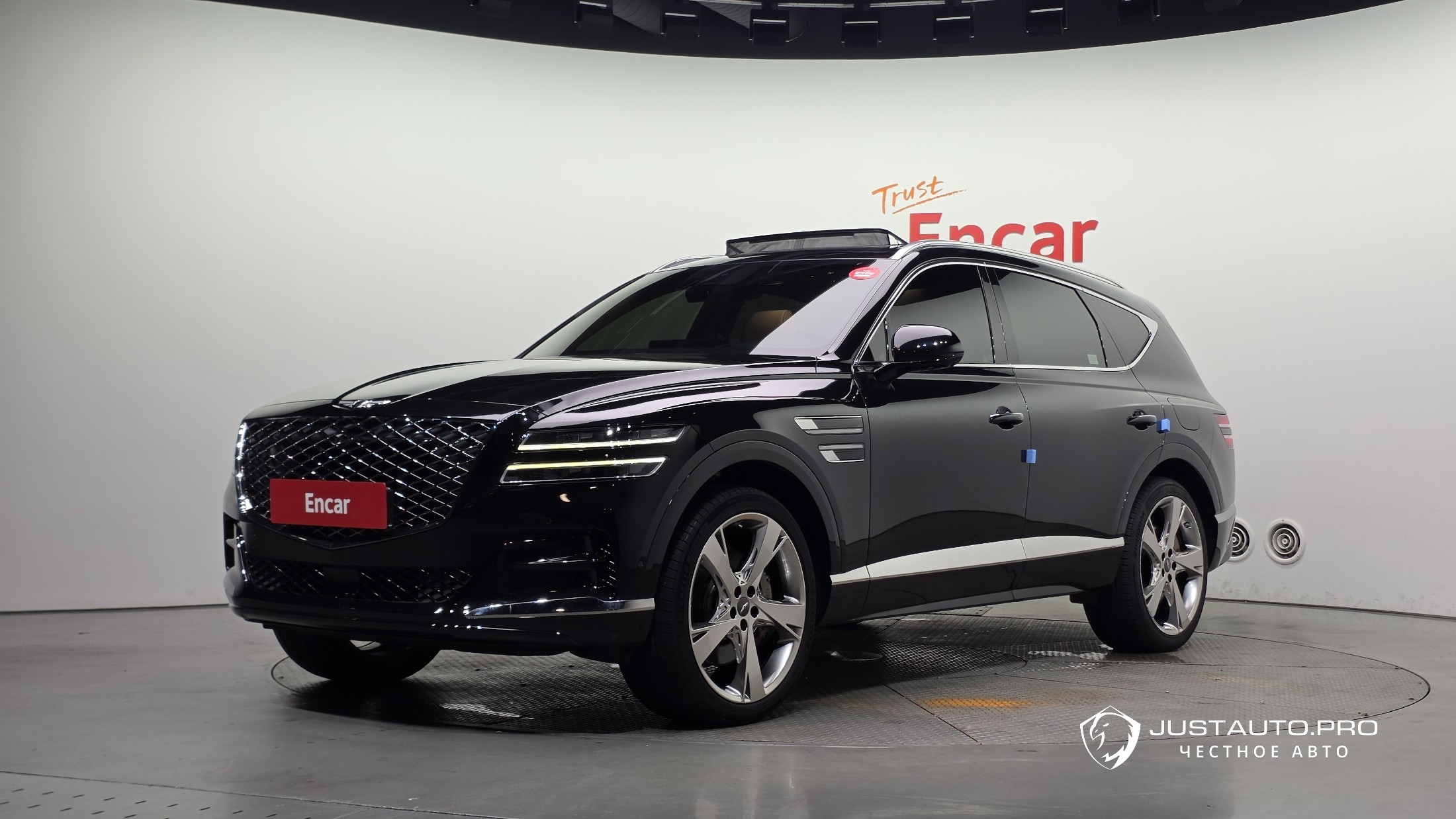 Автомобиль Genesis GV80