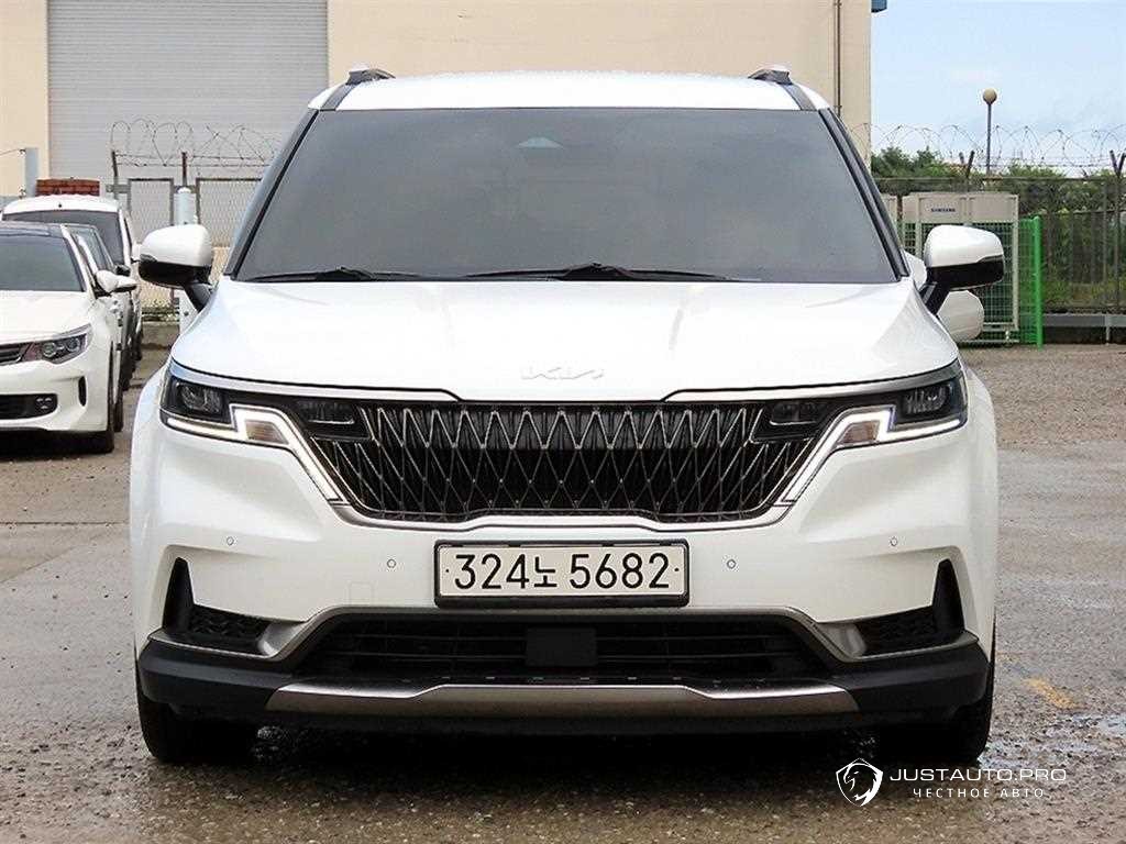 Автомобиль Kia Canival