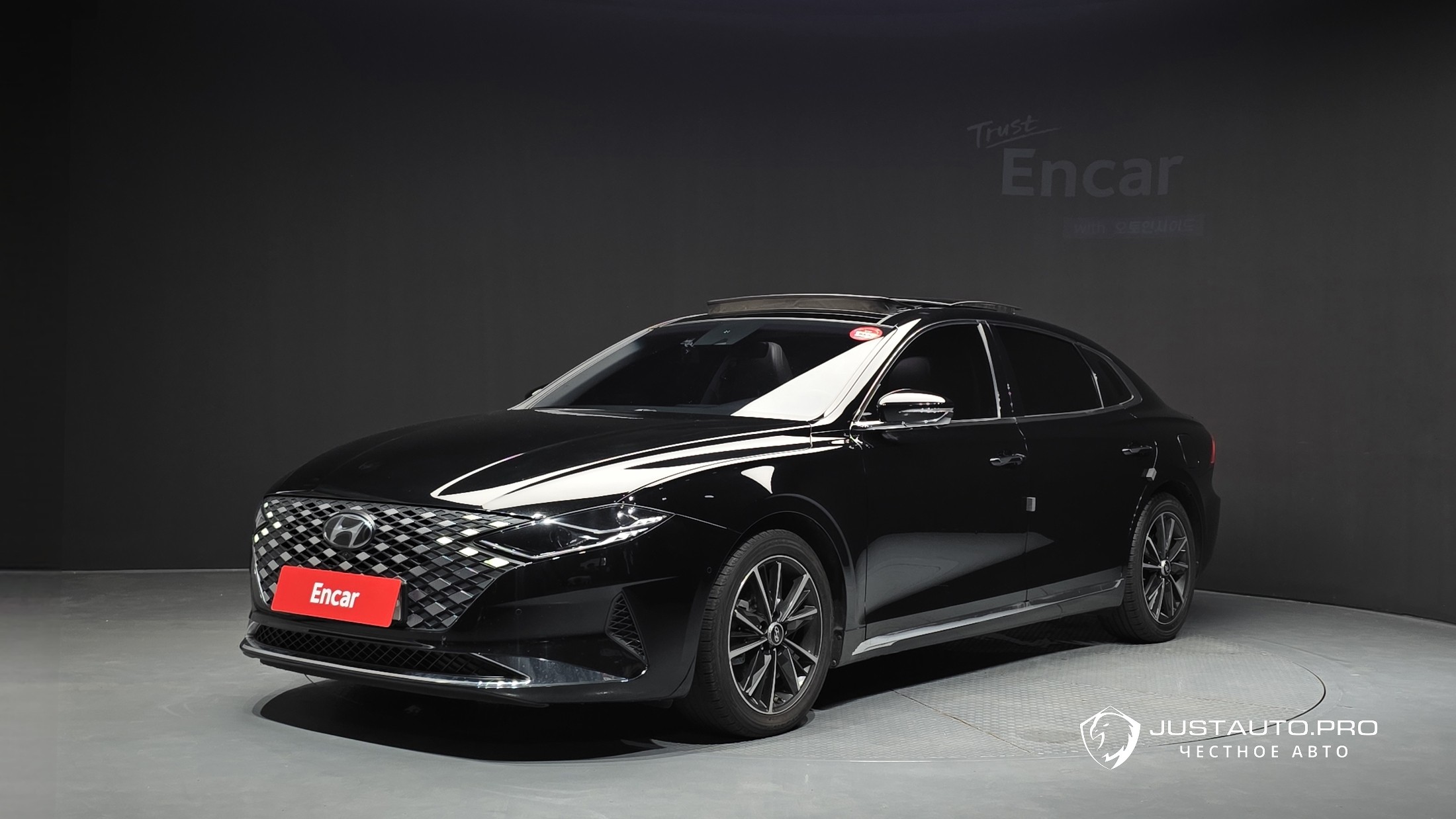 Автомобиль Hyundai Grandeur