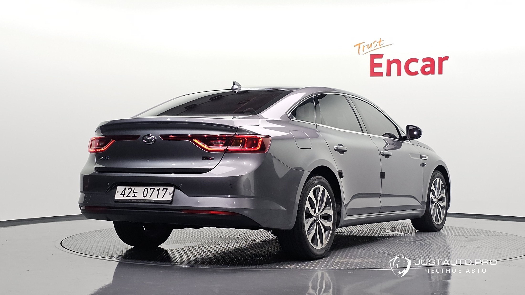 Автомобиль Renault-KoreaSamsung SM6
