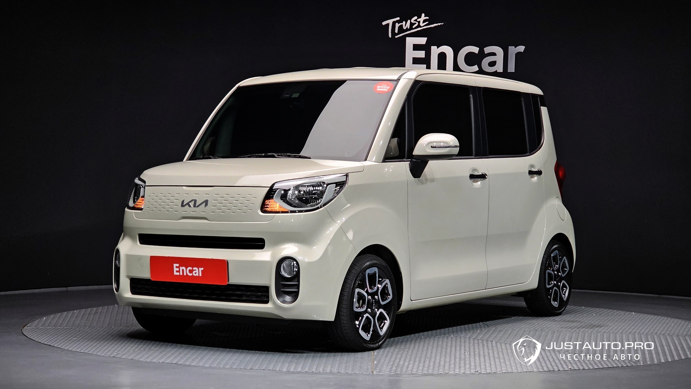 Автомобиль Kia RAY