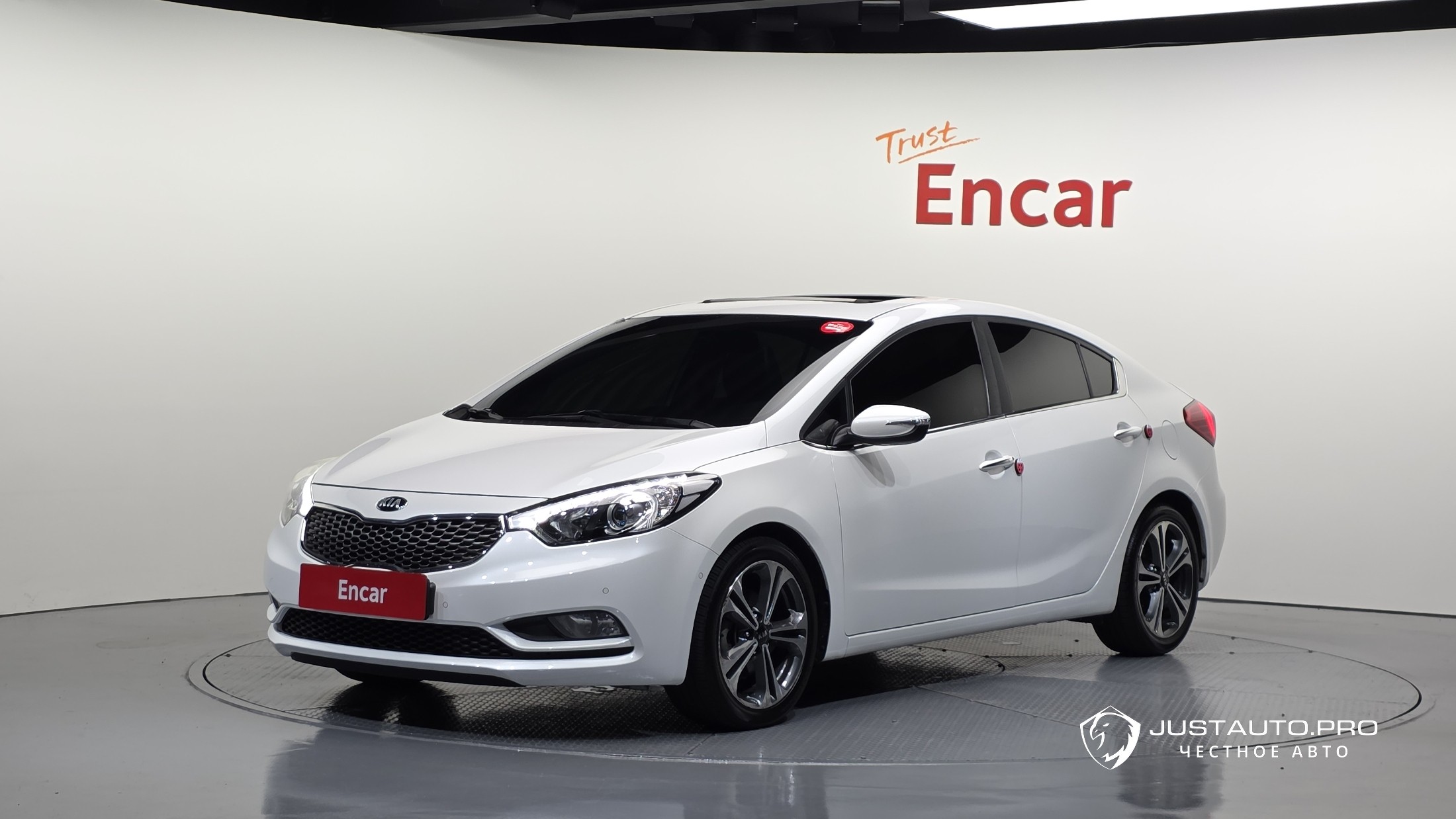 Автомобиль Kia K3