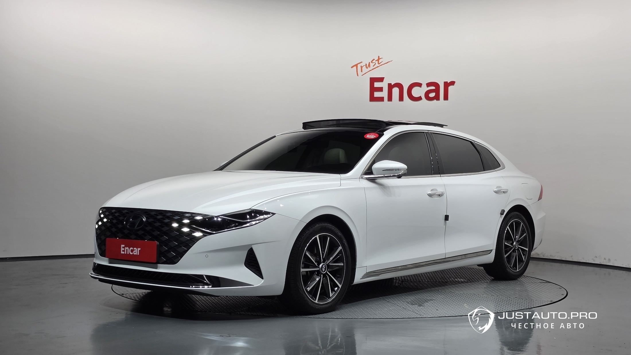 Автомобиль Hyundai Grandeur