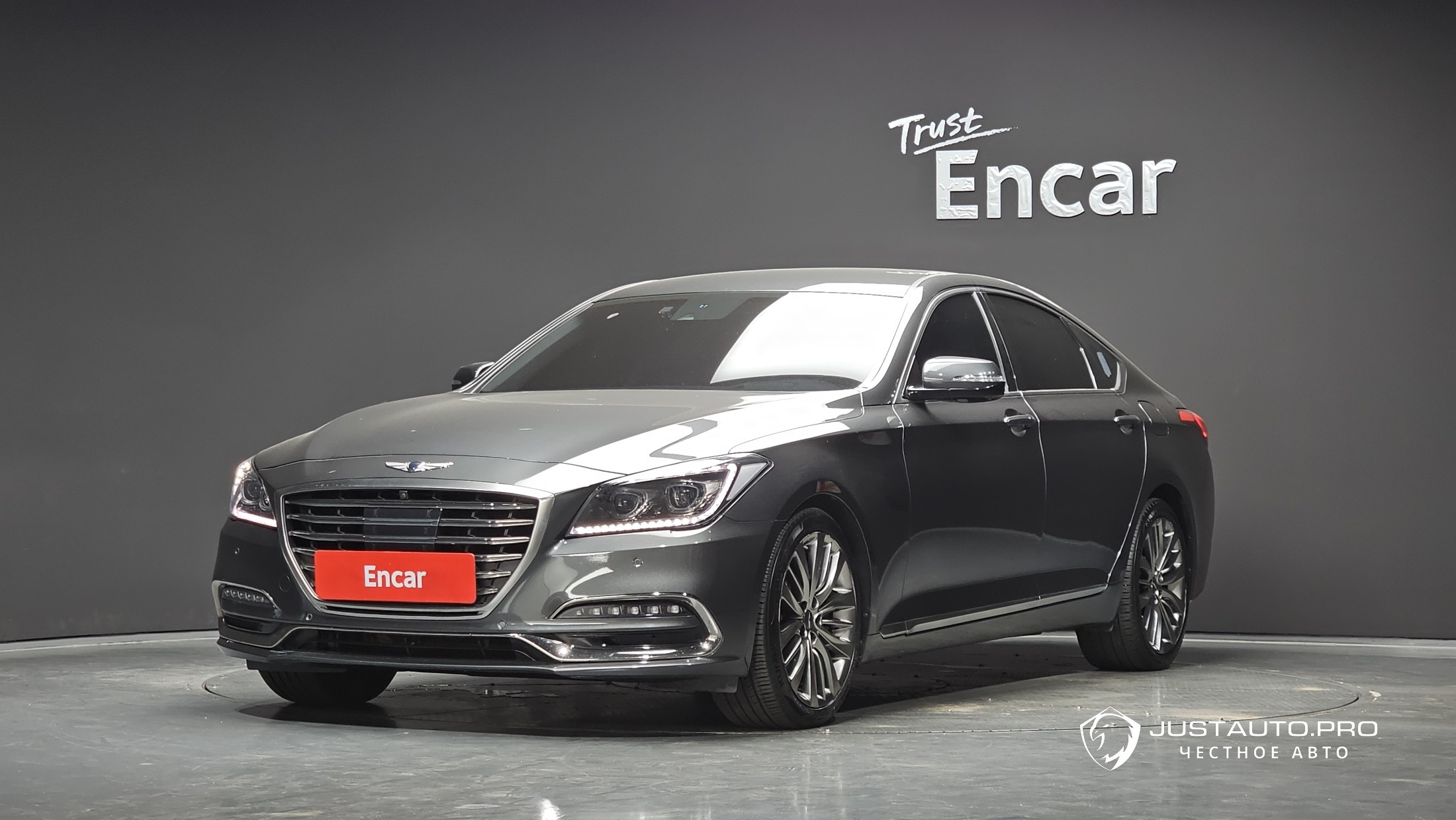Автомобиль Genesis G80