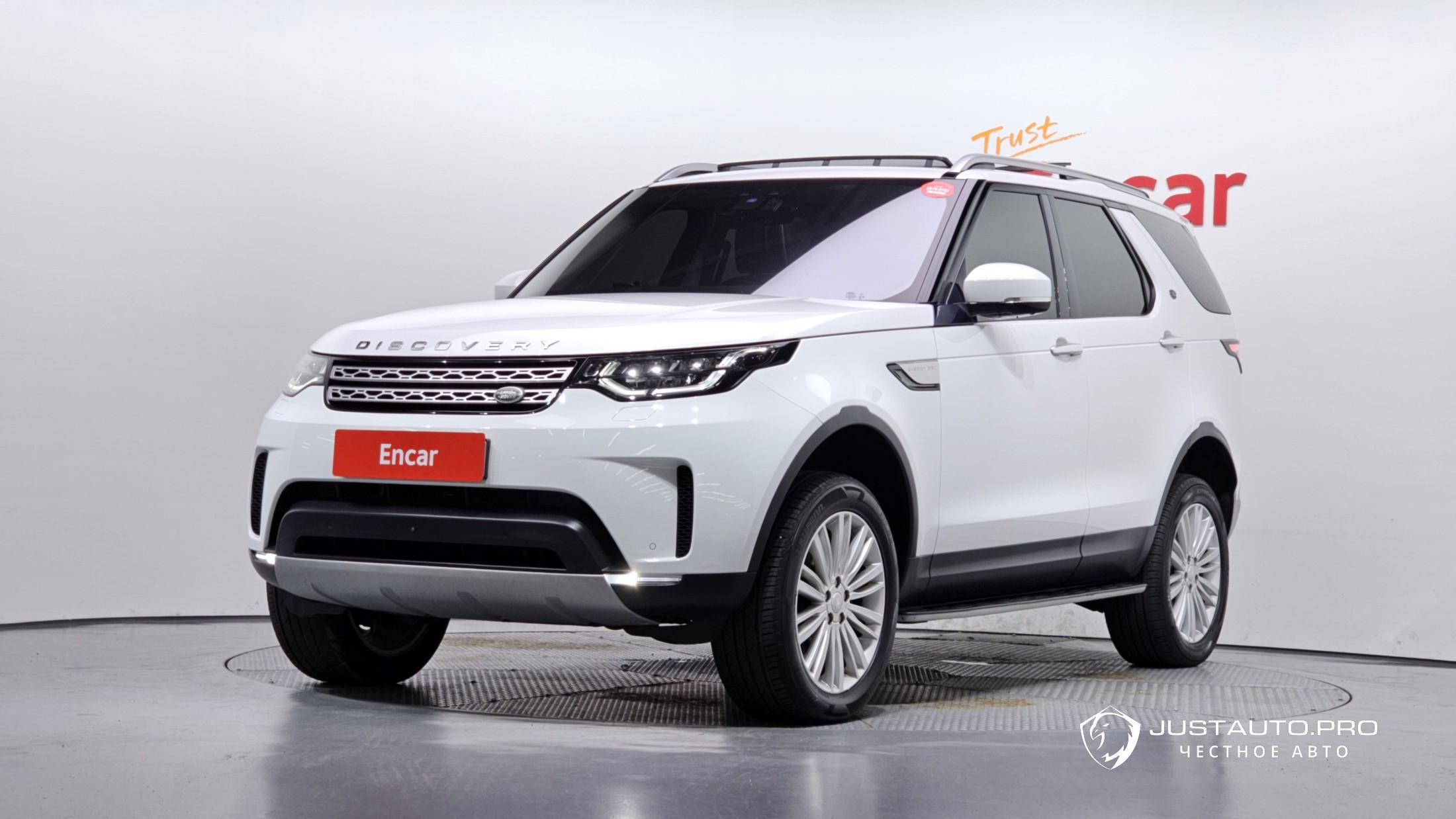 Автомобиль Land Rover Discovery