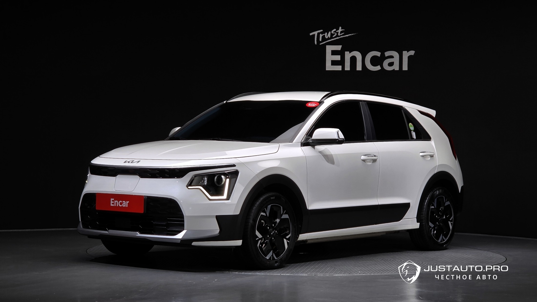 Автомобиль Kia Niro