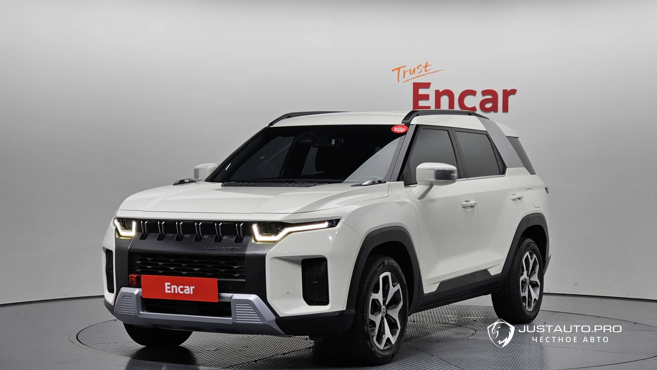 Автомобиль KG_Mobility_Ssangyong Torres