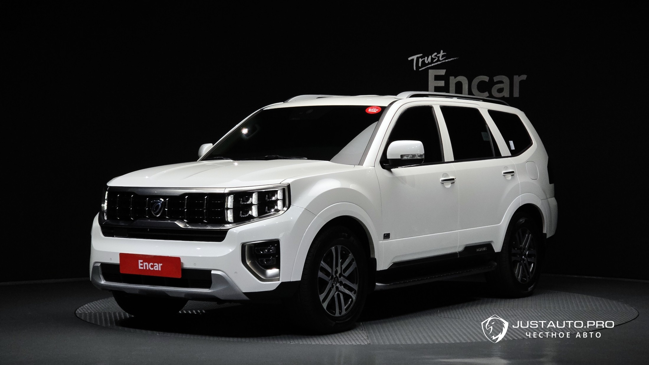 Автомобиль Kia Mohave