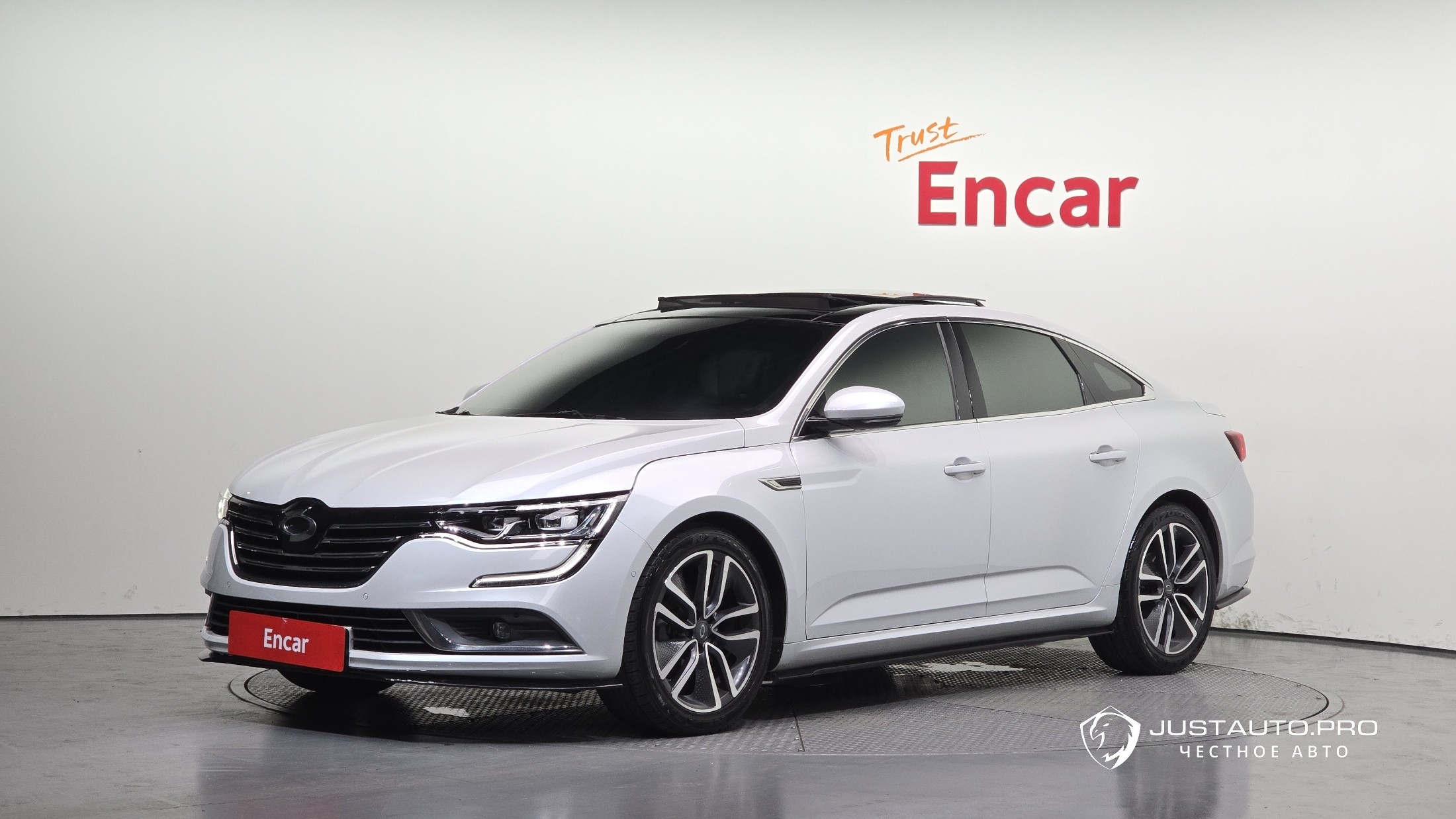 Автомобиль Renault-KoreaSamsung SM6