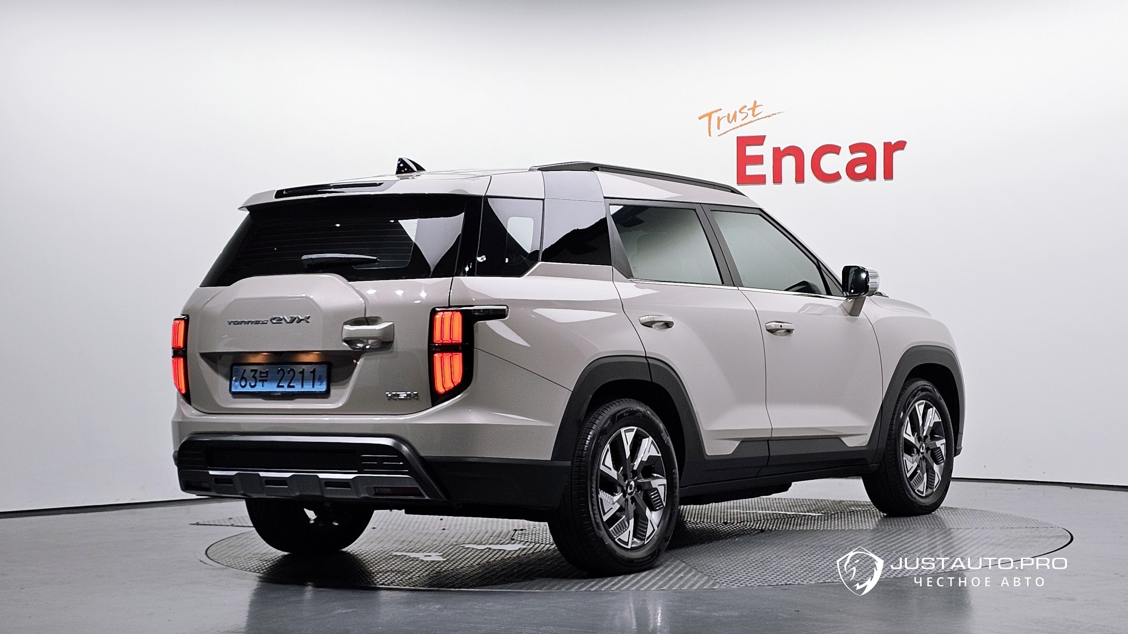 Автомобиль KG_Mobility_Ssangyong Torres