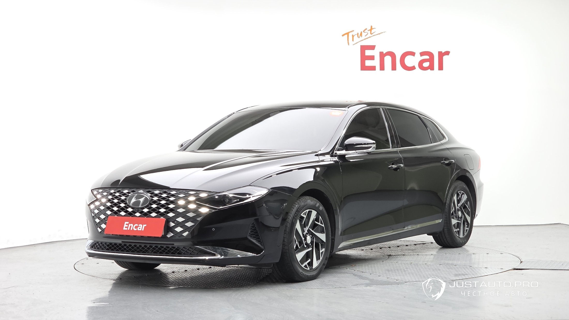 Автомобиль Hyundai Grandeur
