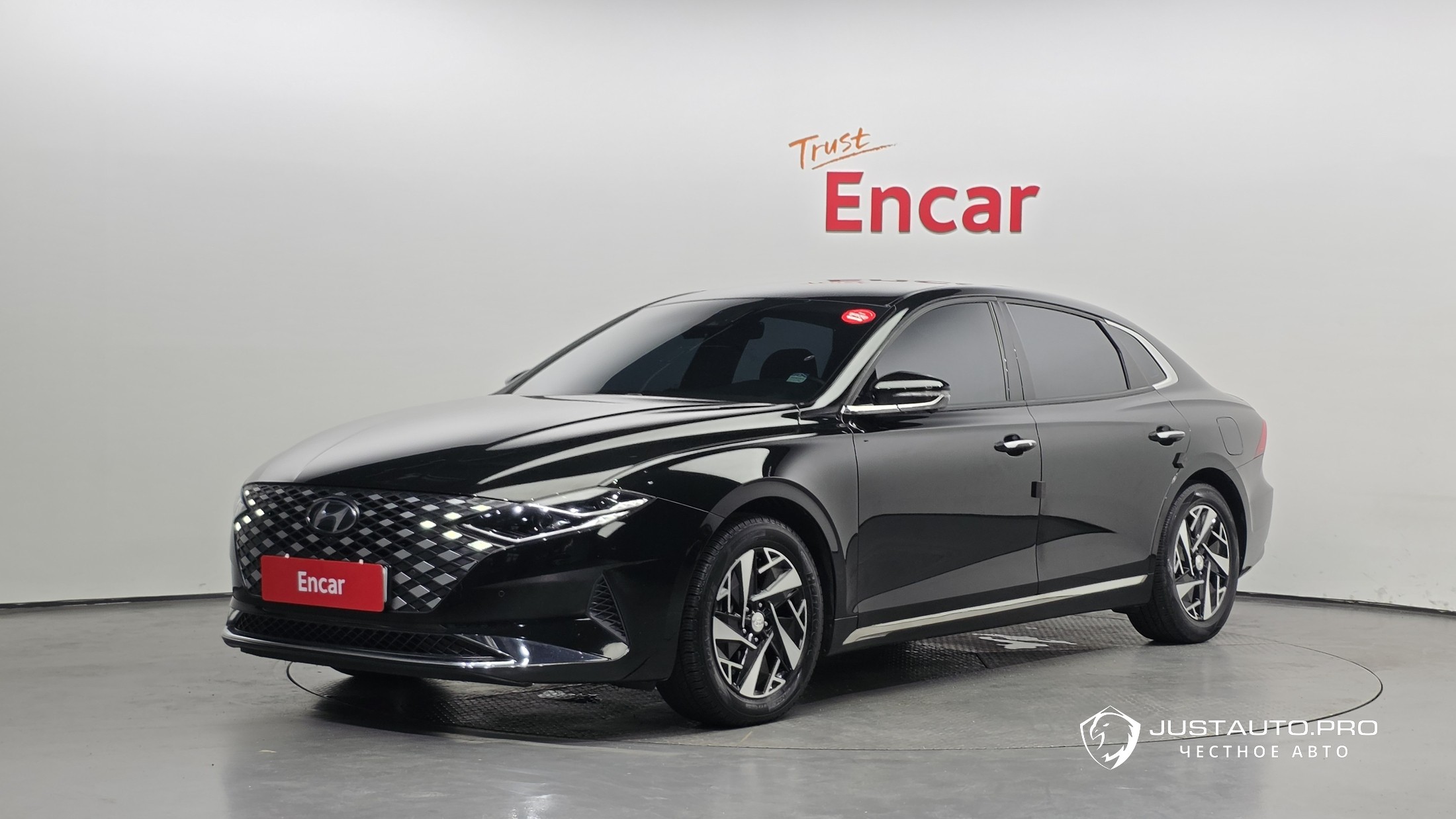 Автомобиль Hyundai Grandeur
