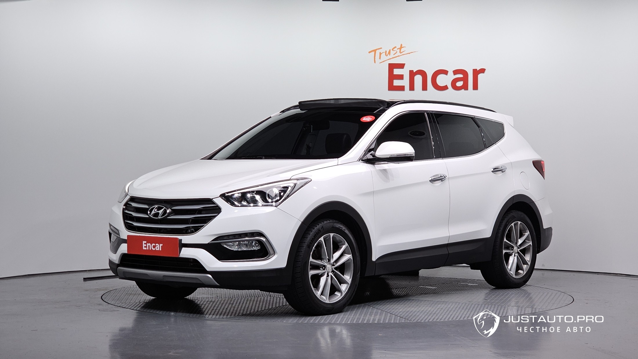 Автомобиль Hyundai Santafe