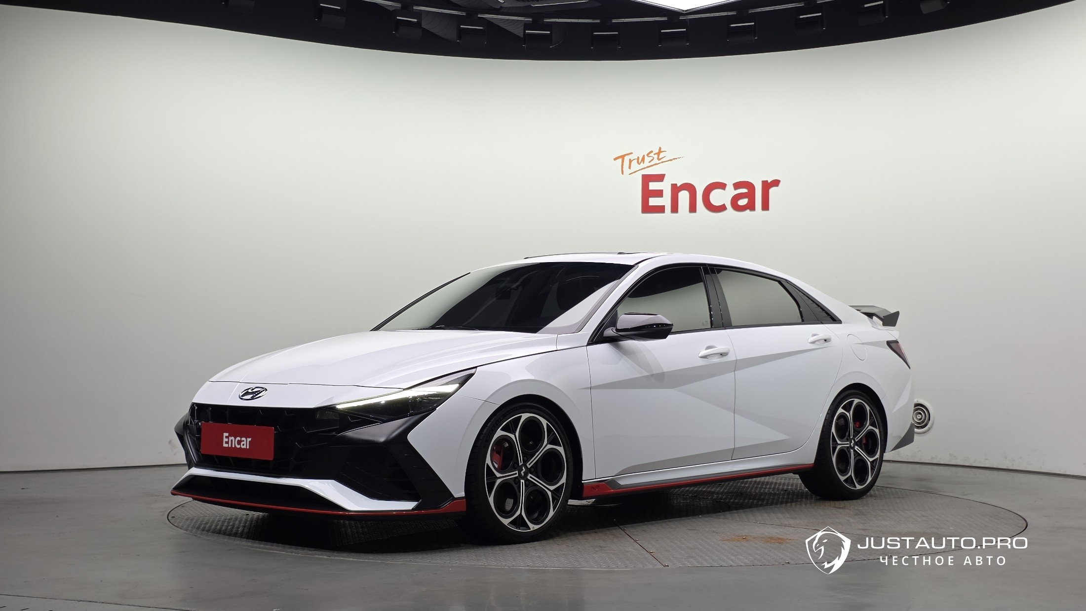 Автомобиль Hyundai AVANTE