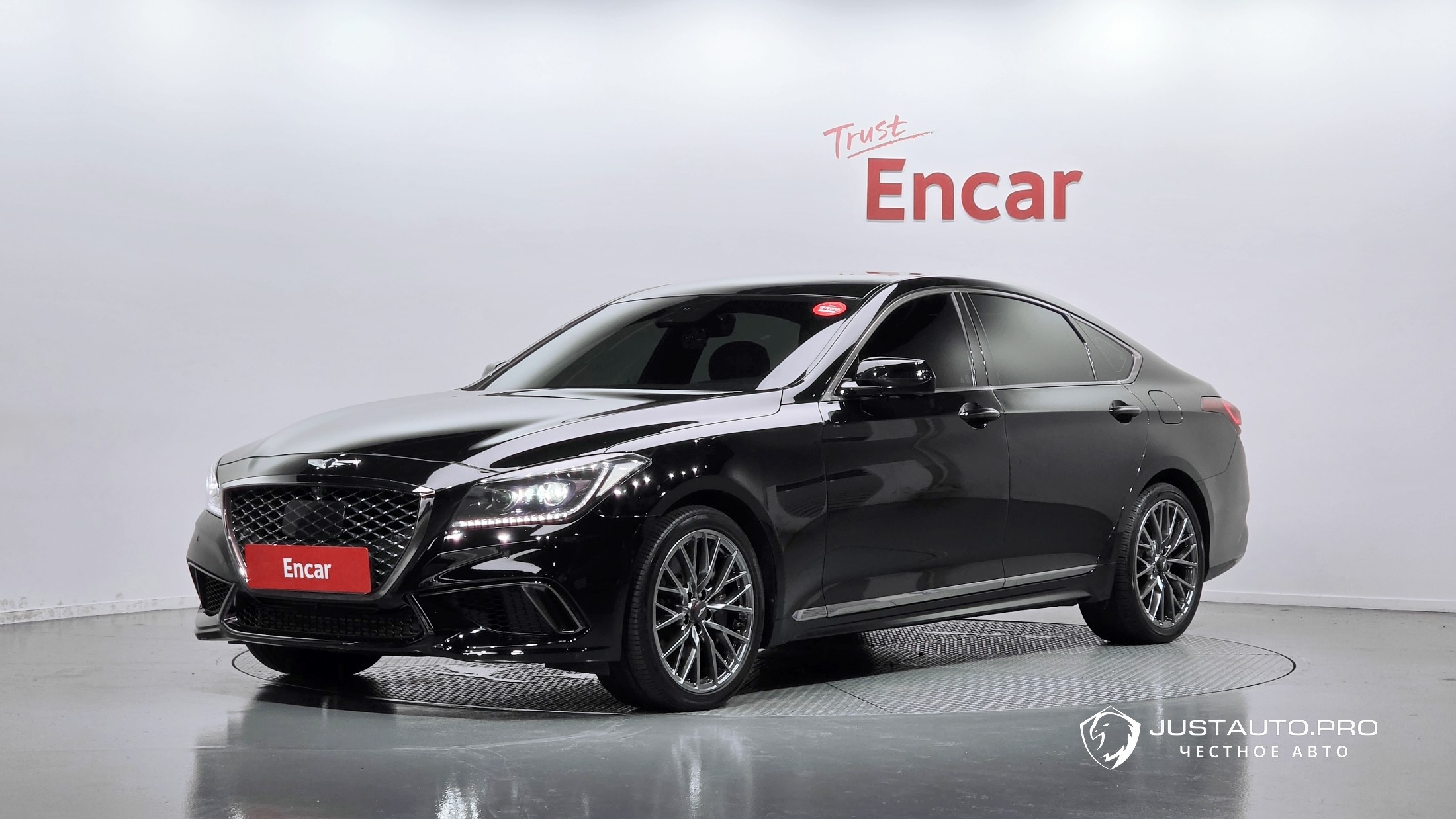 Автомобиль Genesis G80