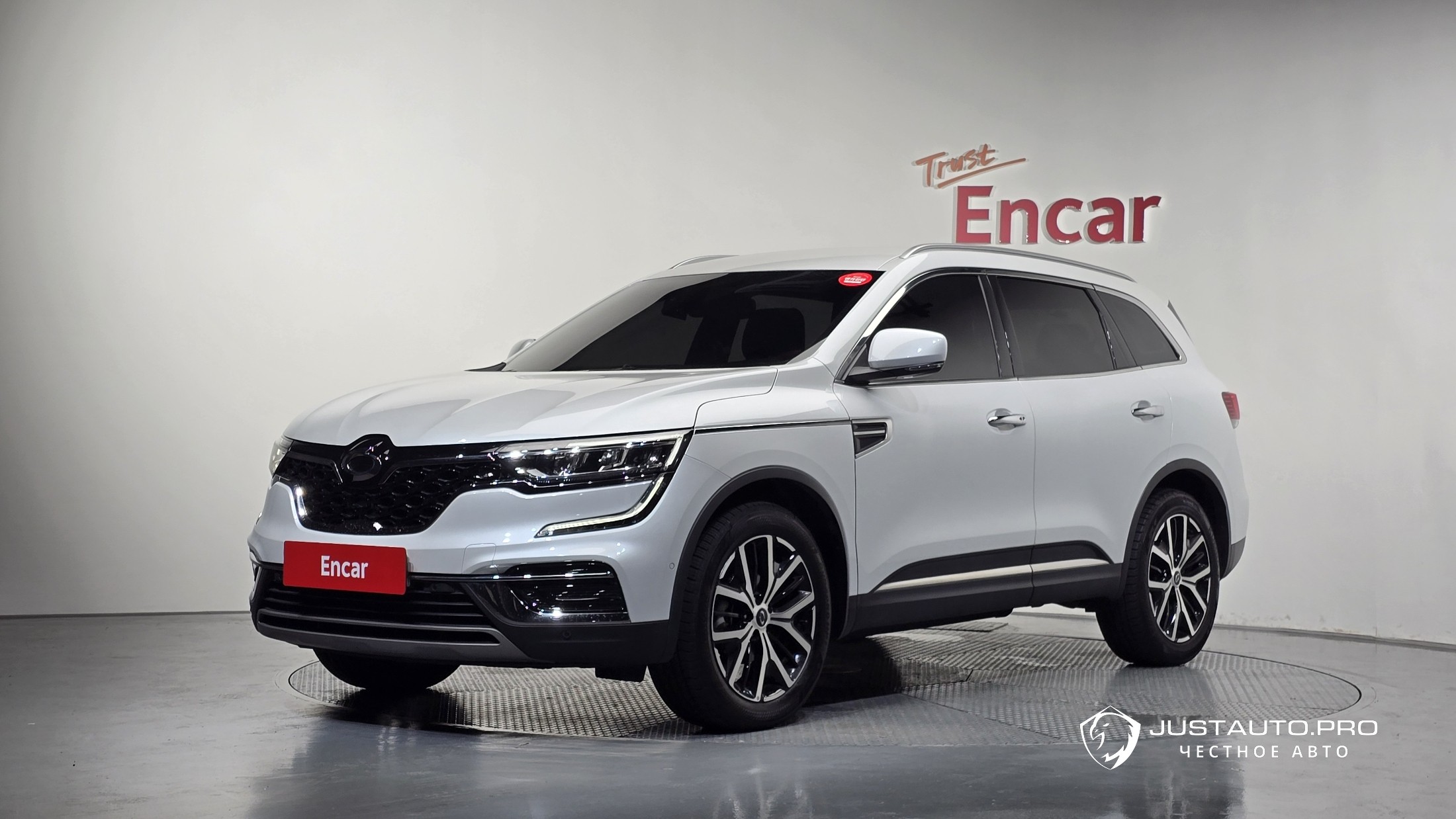 Автомобиль Renault-KoreaSamsung QM6