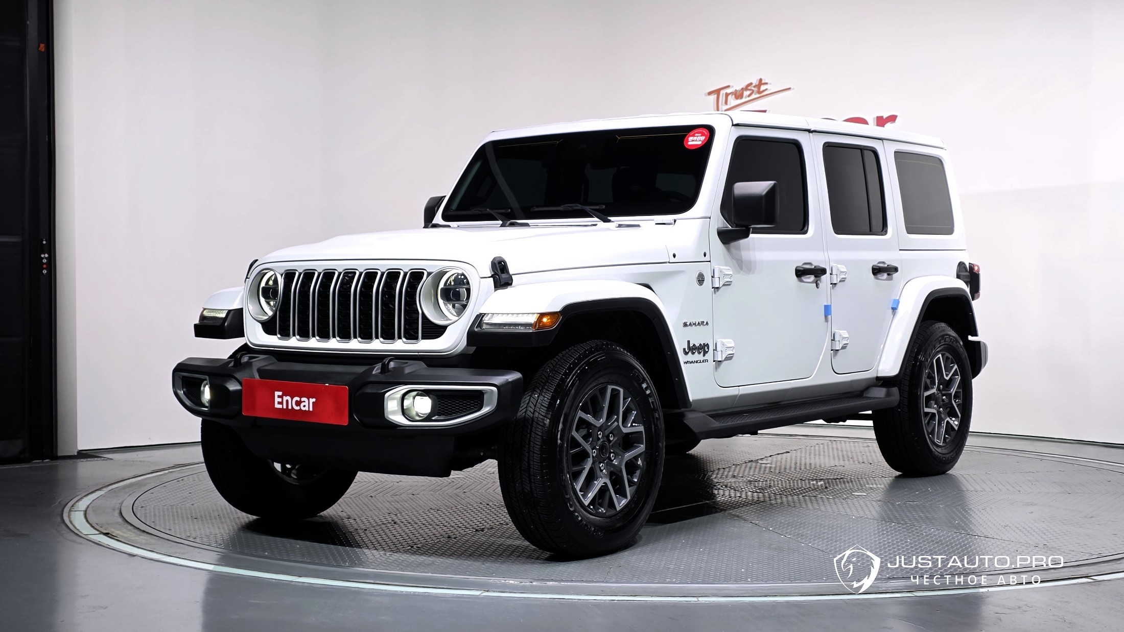 Автомобиль Jeep Wrangler
