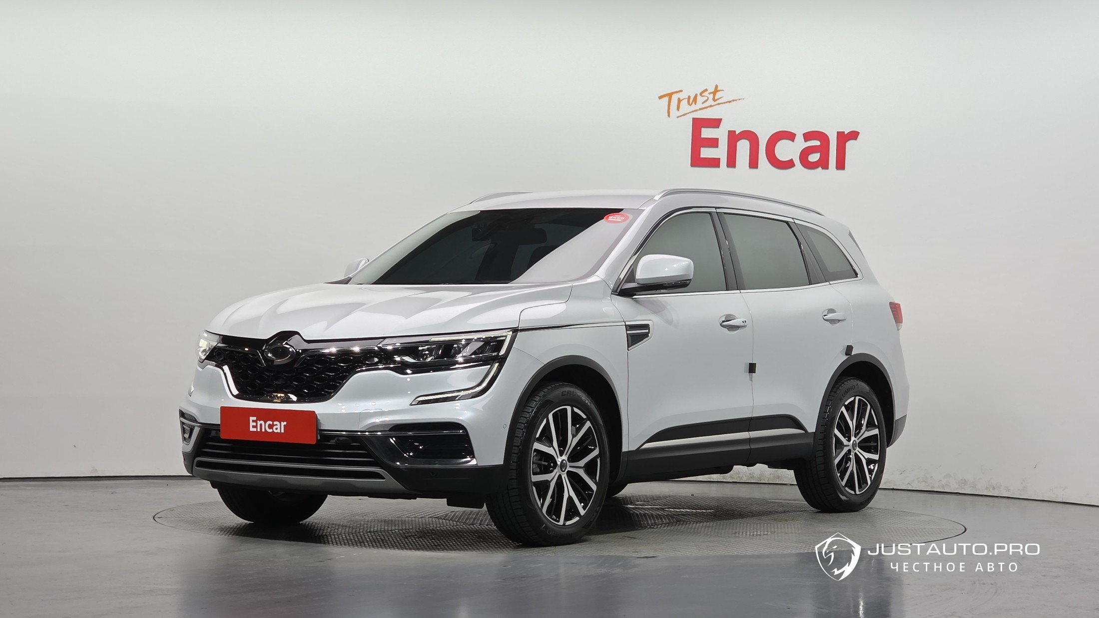 Автомобиль Renault-KoreaSamsung QM6