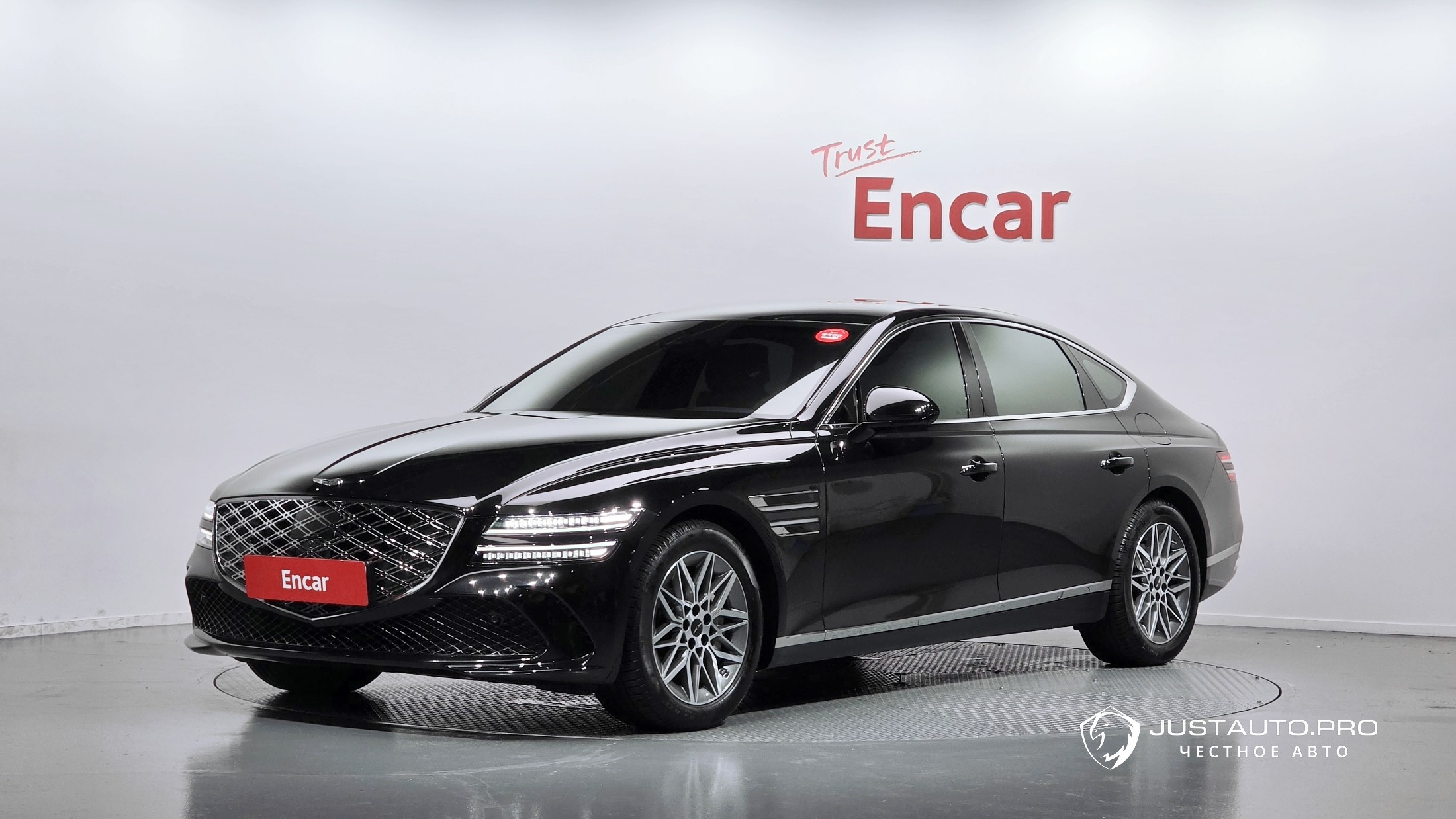 Автомобиль Genesis G80