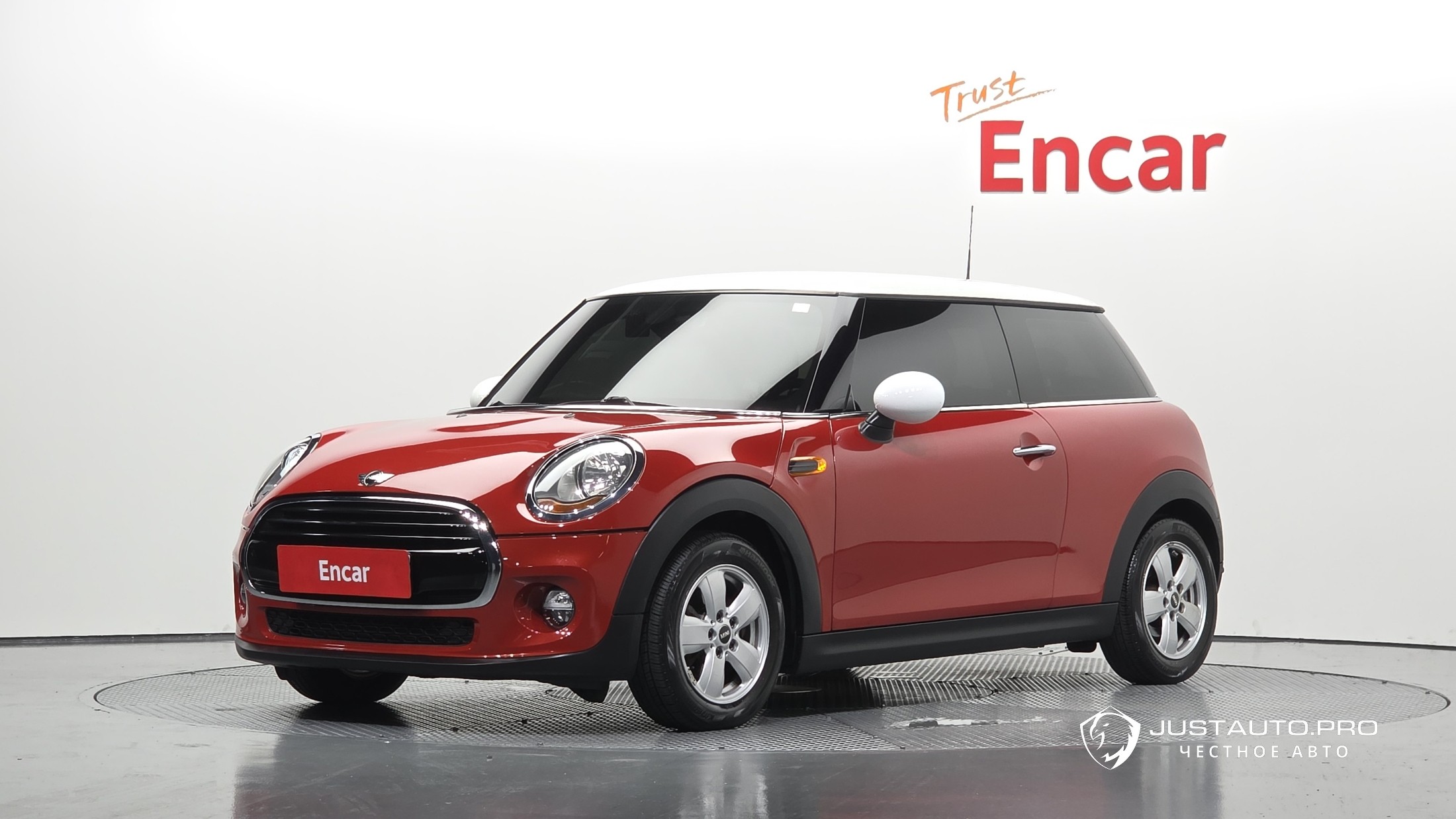 Автомобиль Mini Cooper