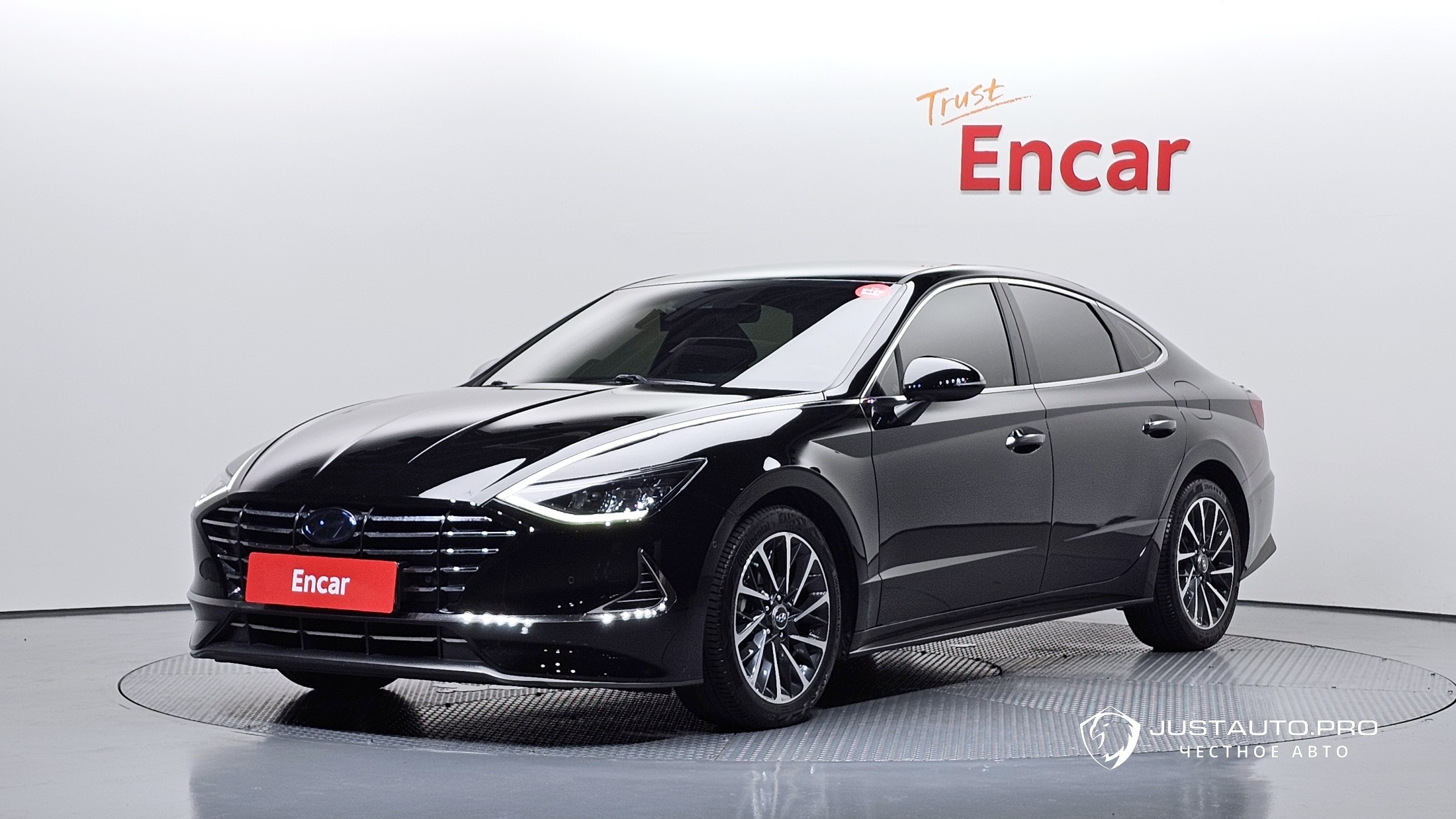 Автомобиль Hyundai Sonata