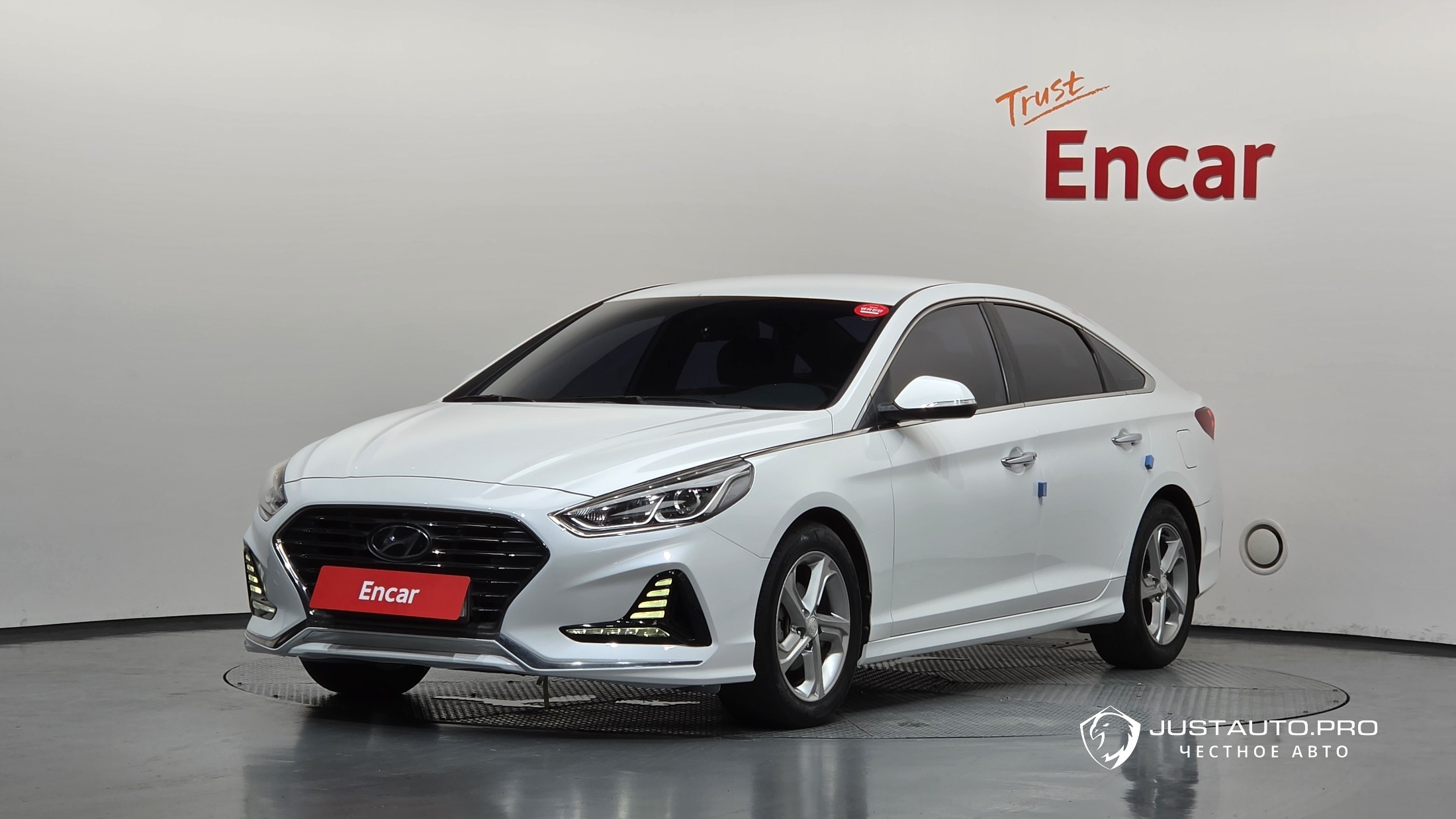 Автомобиль Hyundai Sonata