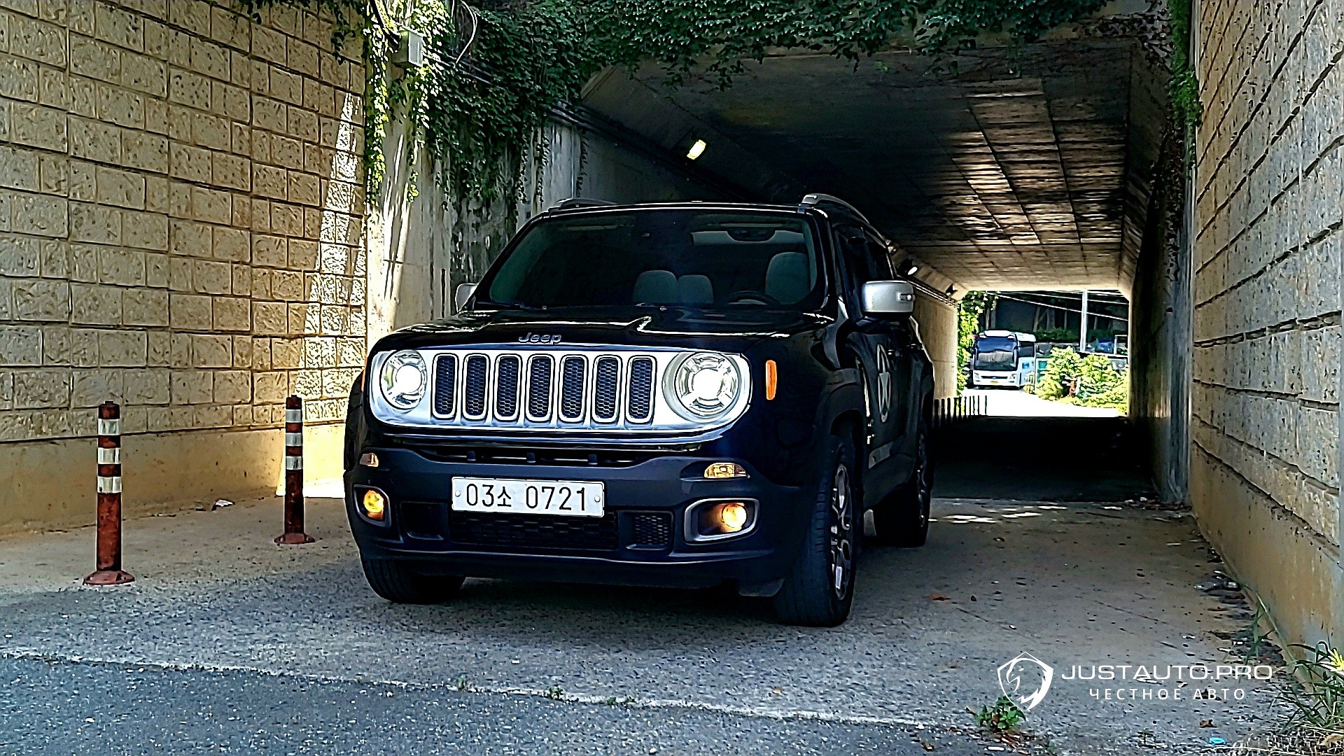 Автомобиль Jeep Renegade