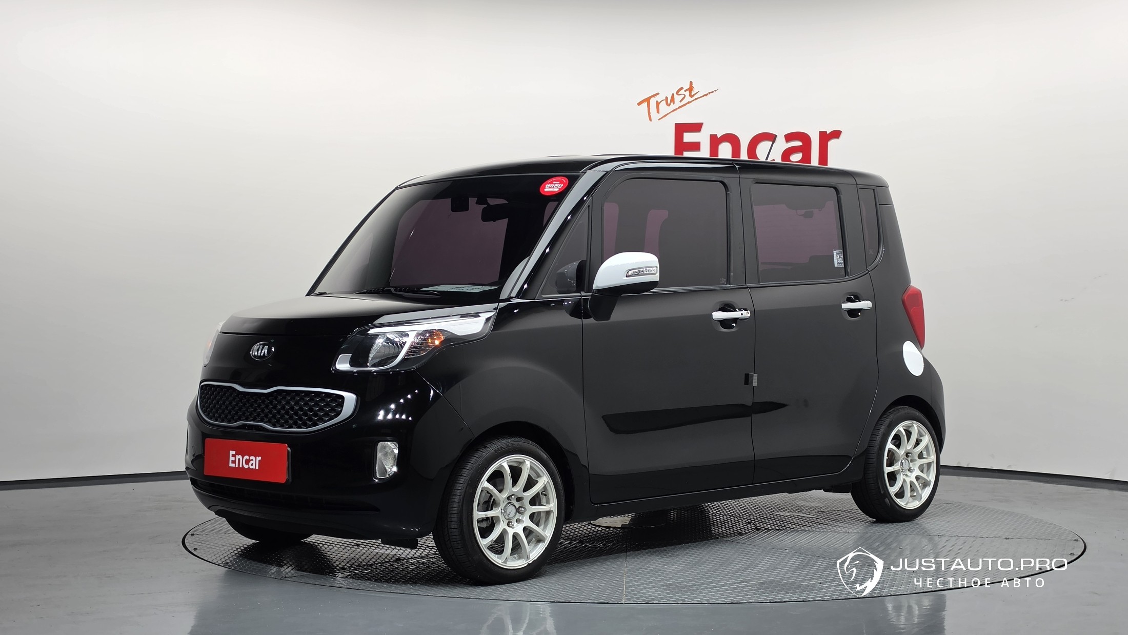 Автомобиль Kia RAY