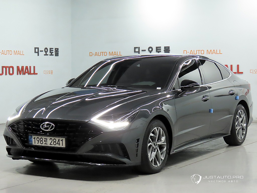 Автомобиль Hyundai Sonata