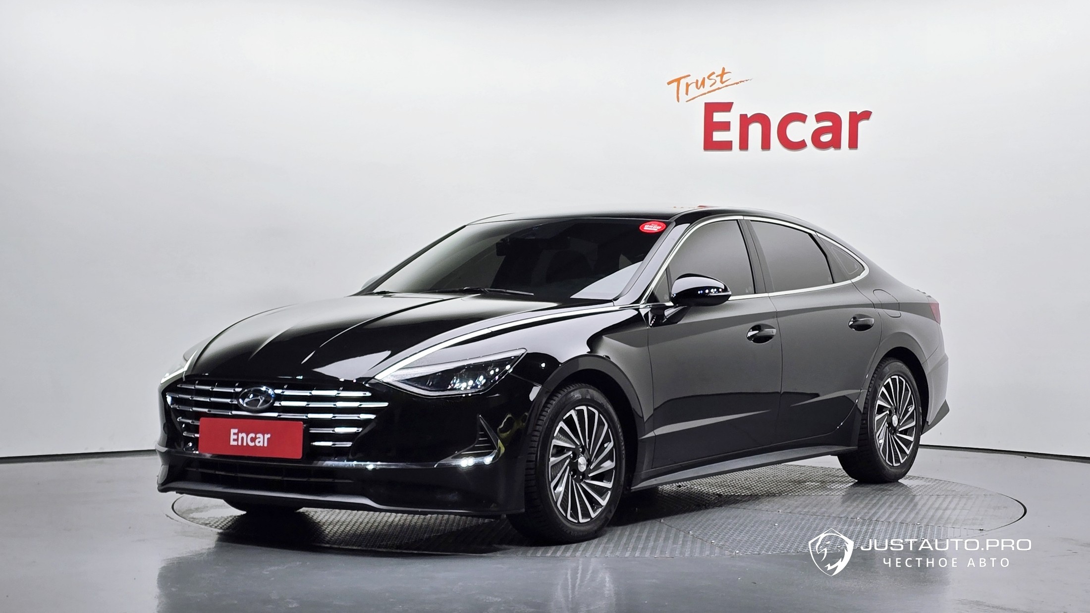 Автомобиль Hyundai Sonata