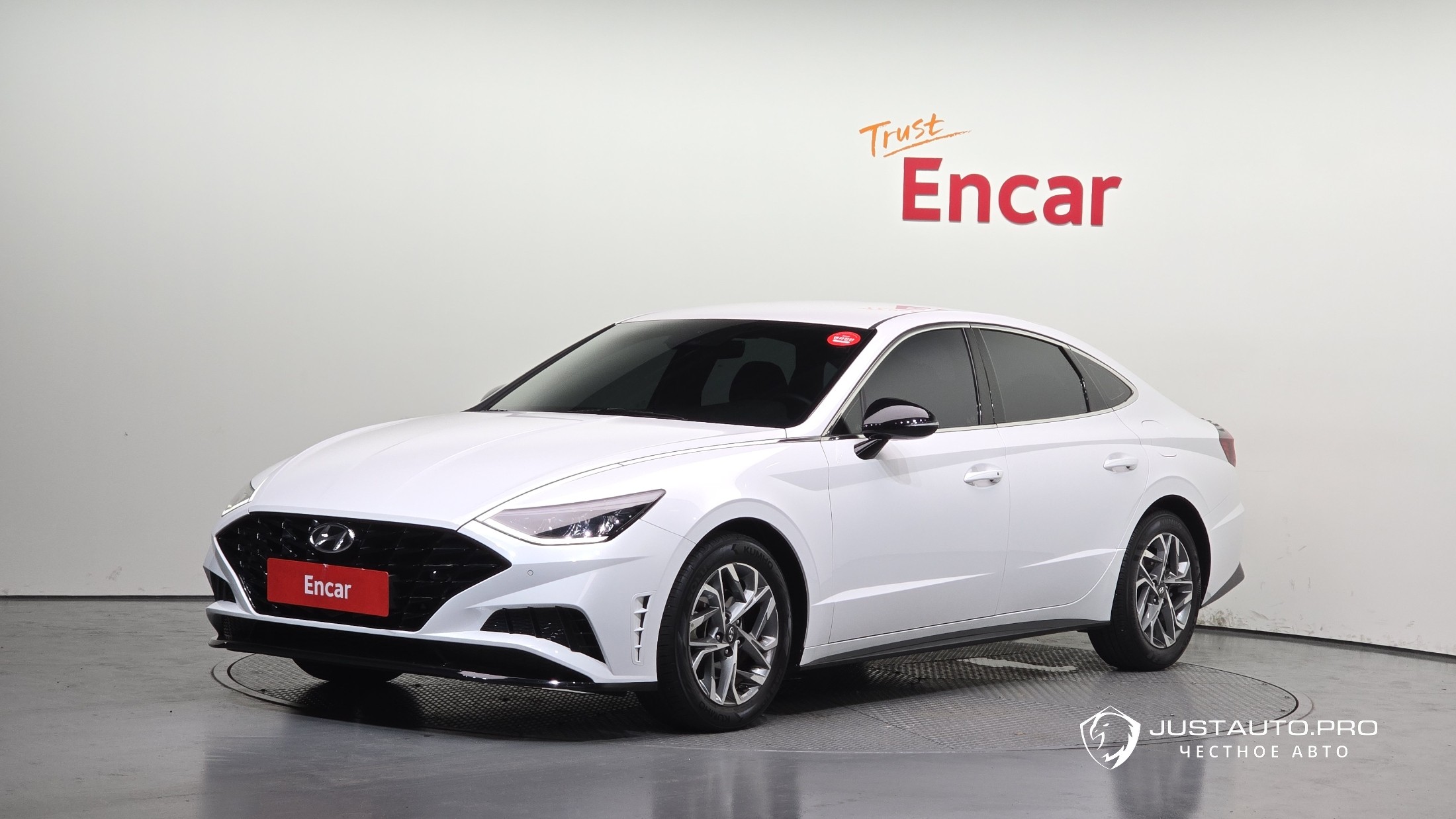 Автомобиль Hyundai Sonata