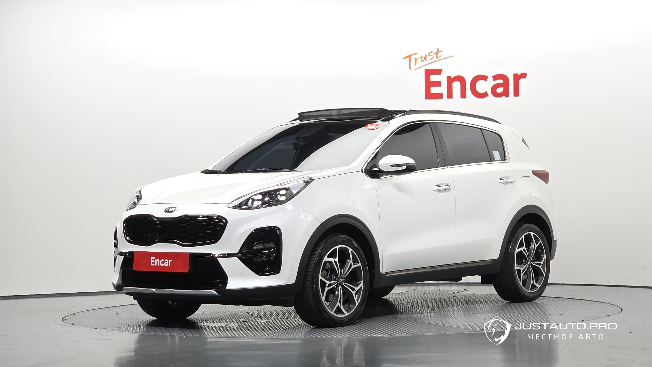 Автомобиль Kia Sportage