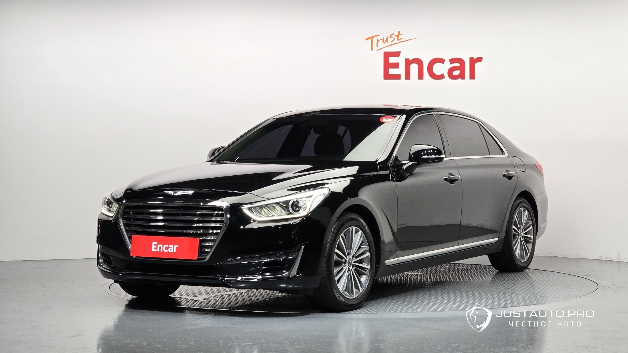 Автомобиль Genesis EQ900