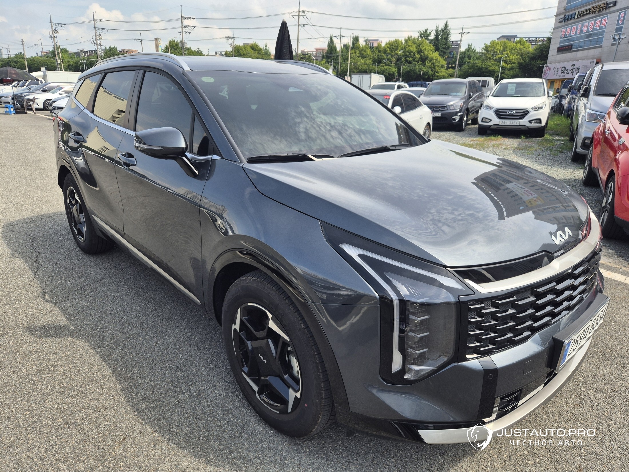 Автомобиль Kia Sportage